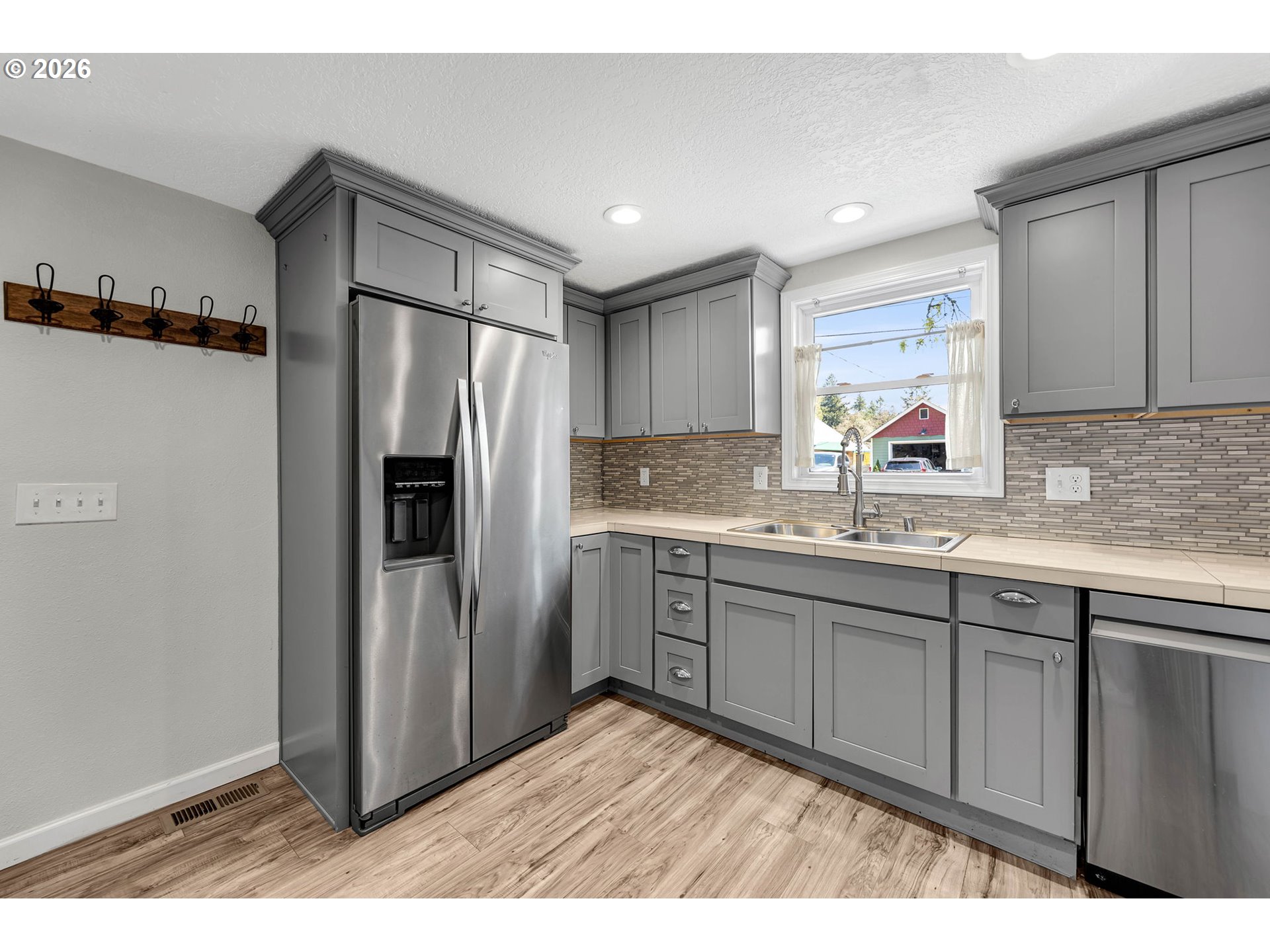 303 NW 14TH AVE