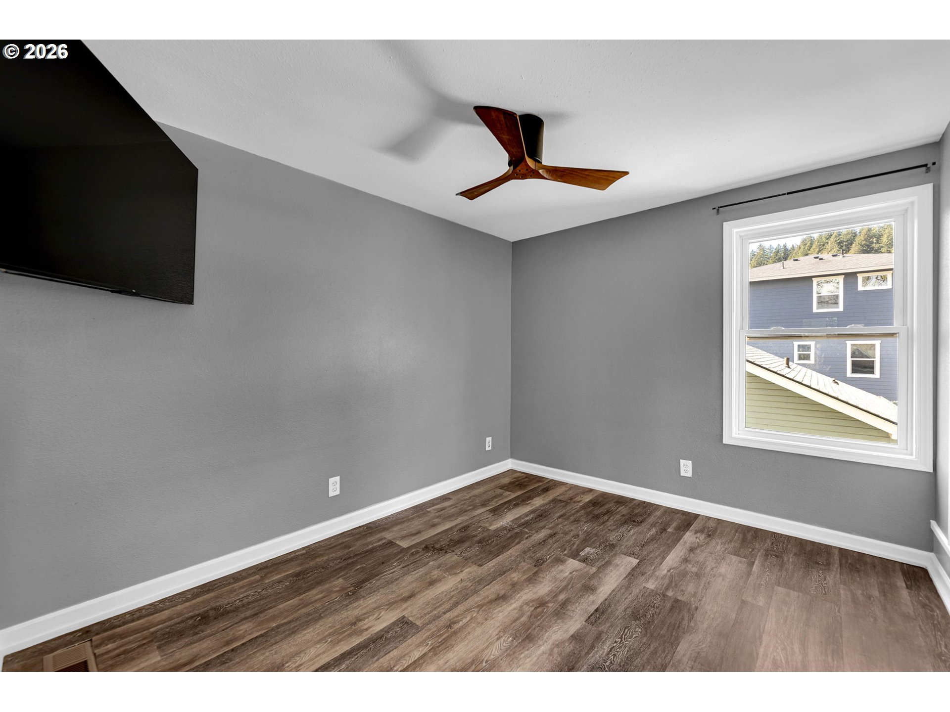 303 NW 14TH AVE