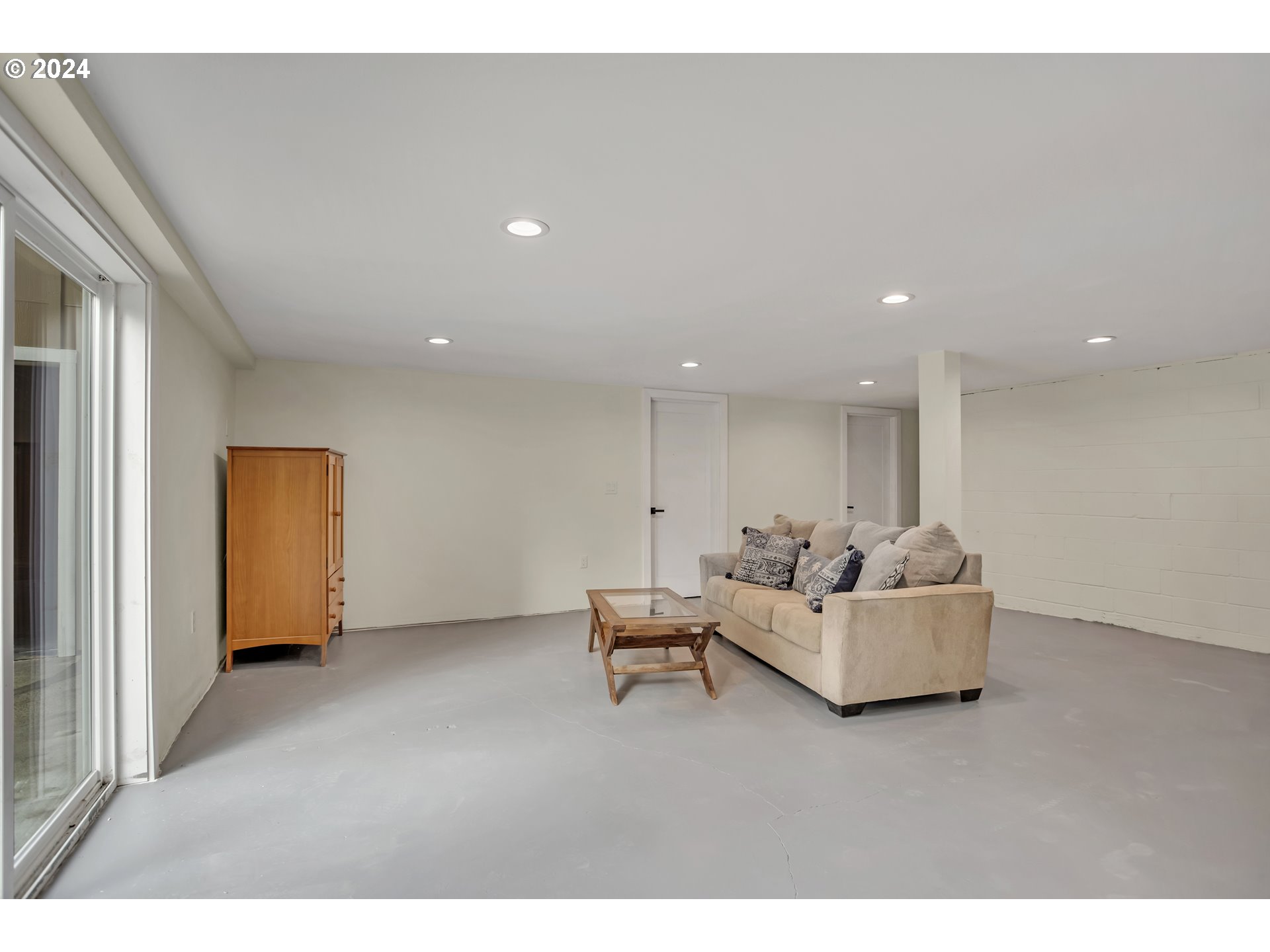 48 ELK RIDGE LN