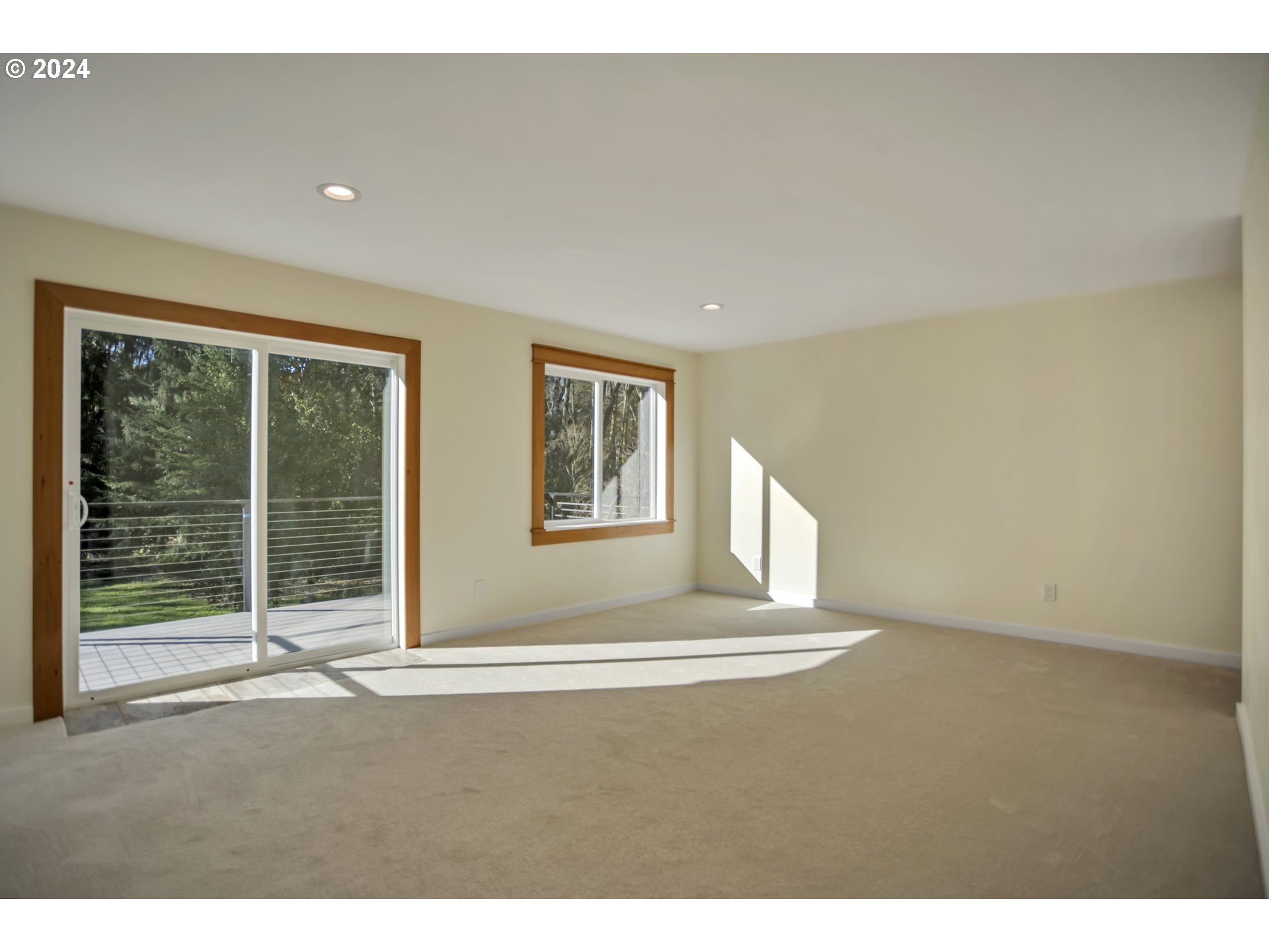 48 ELK RIDGE LN