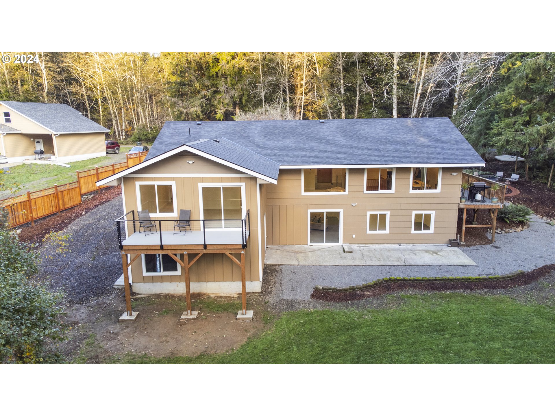 48 ELK RIDGE LN