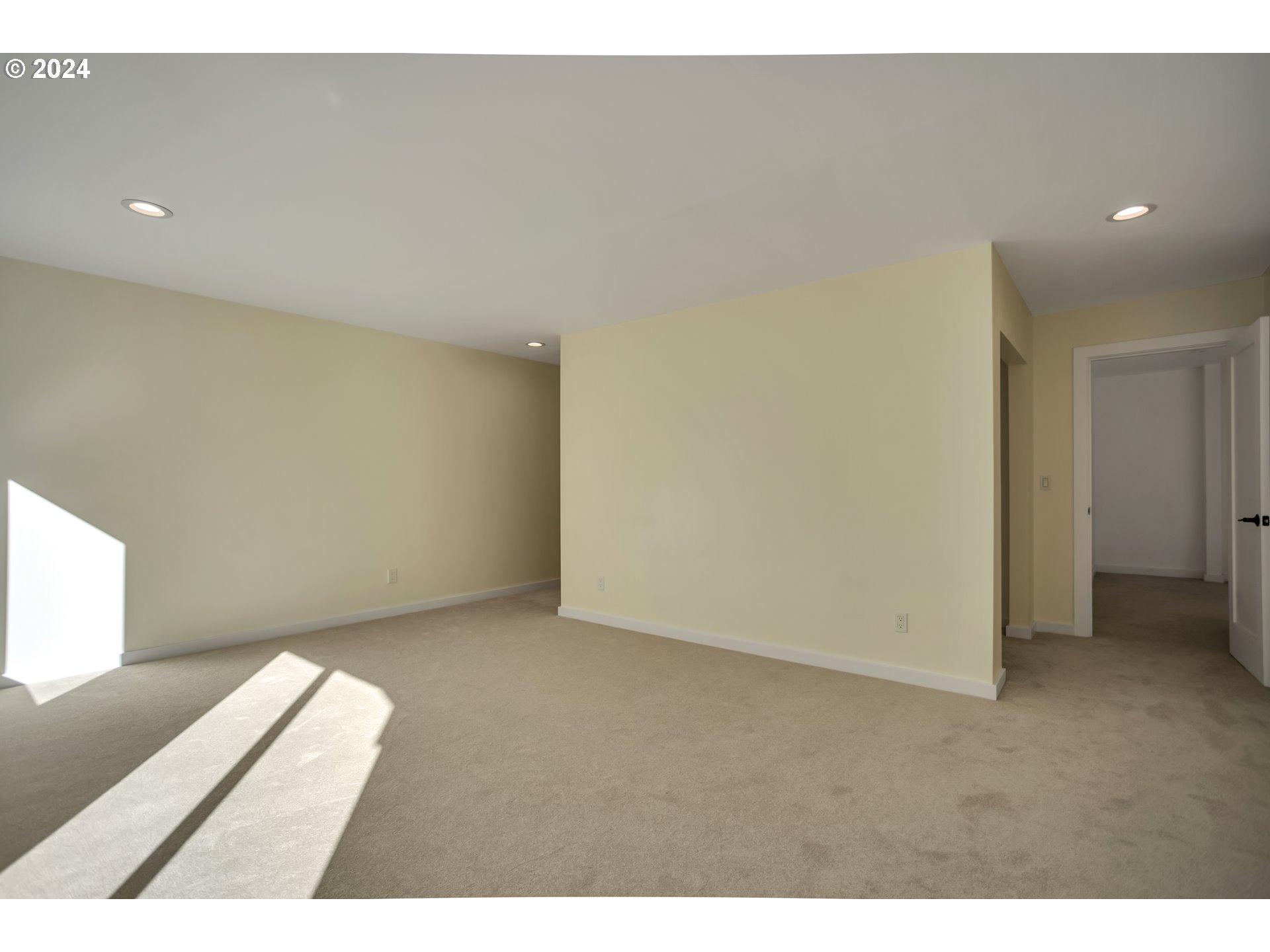48 ELK RIDGE LN