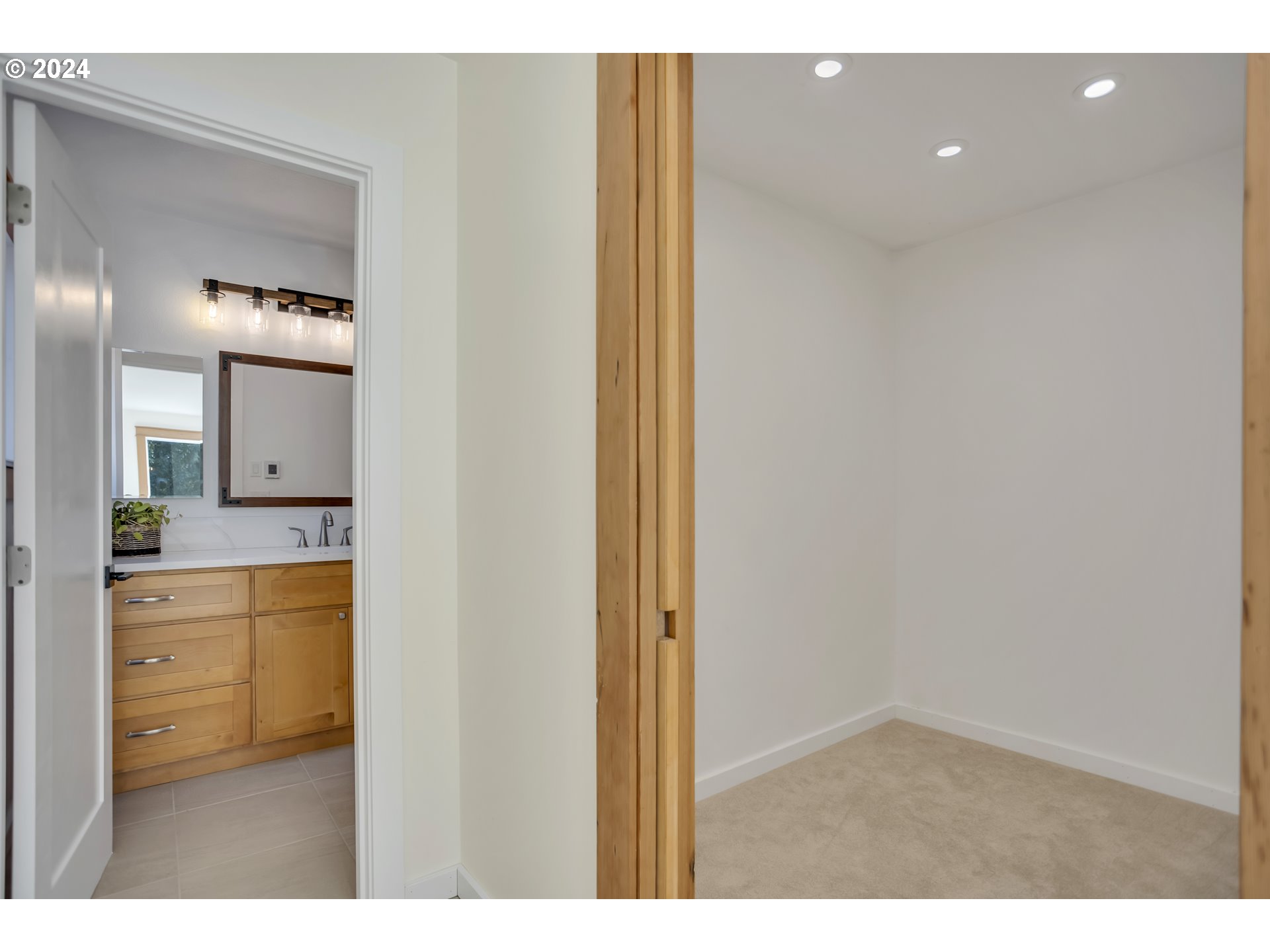 48 ELK RIDGE LN