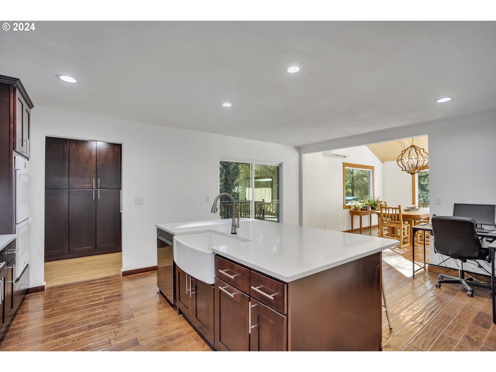 48 ELK RIDGE LN