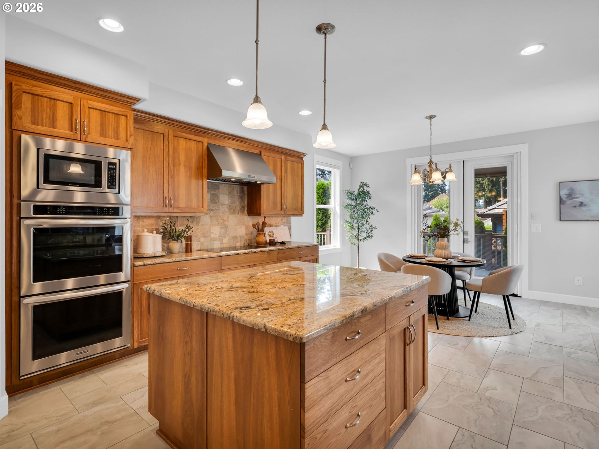 1116 NE 152ND AVE