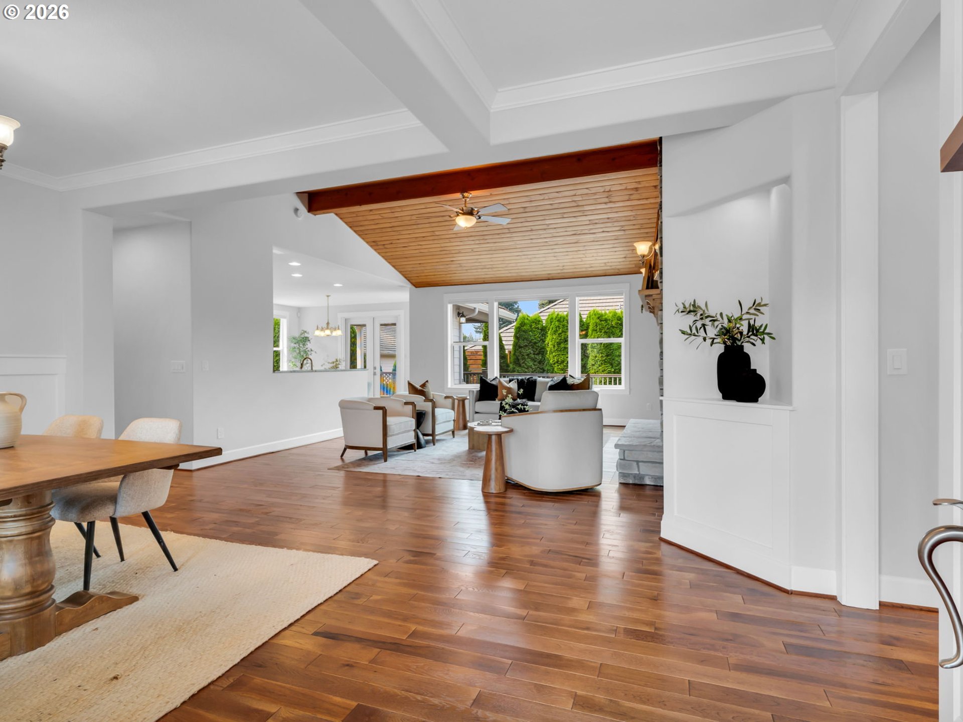 1116 NE 152ND AVE