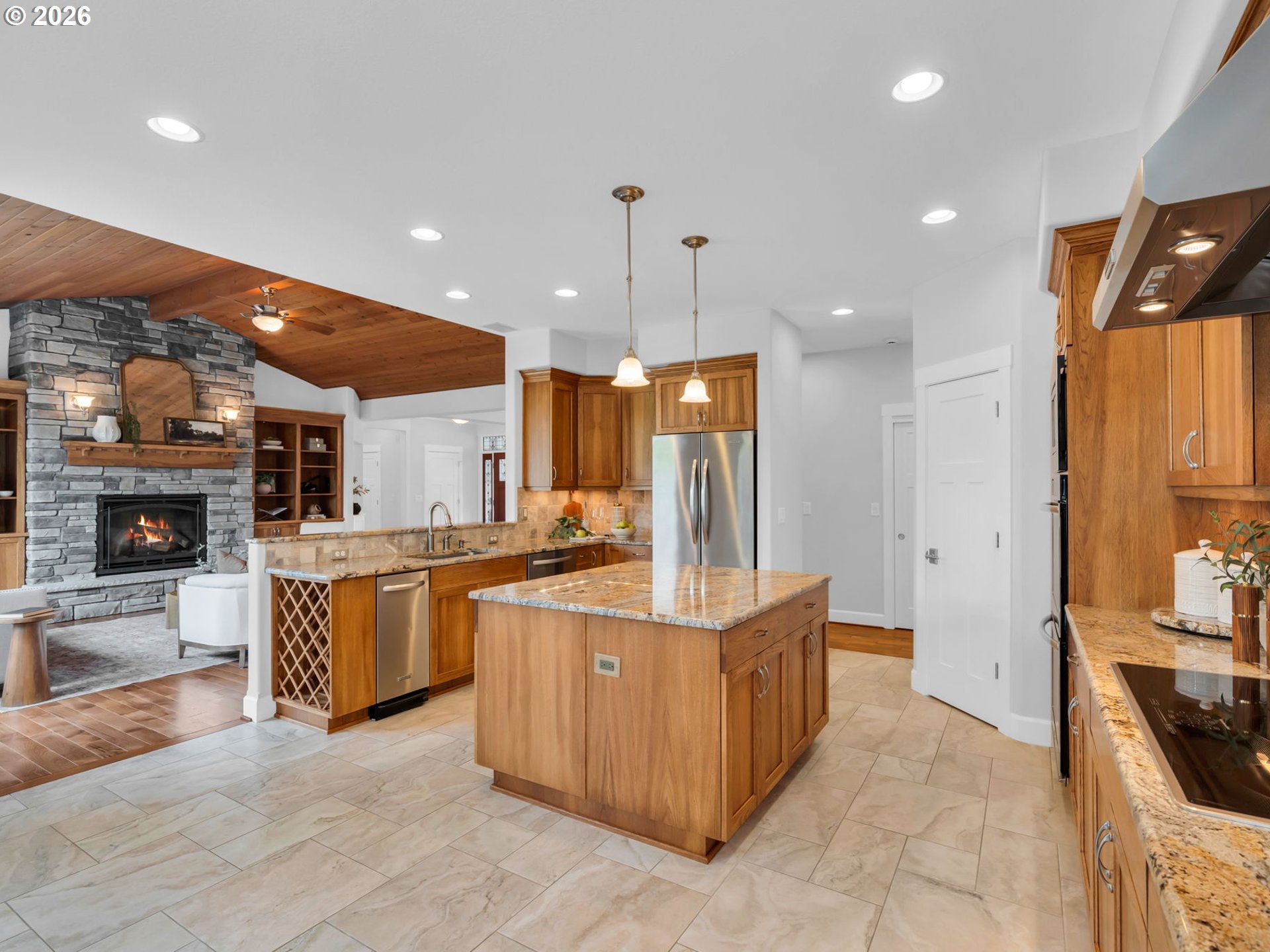 1116 NE 152ND AVE