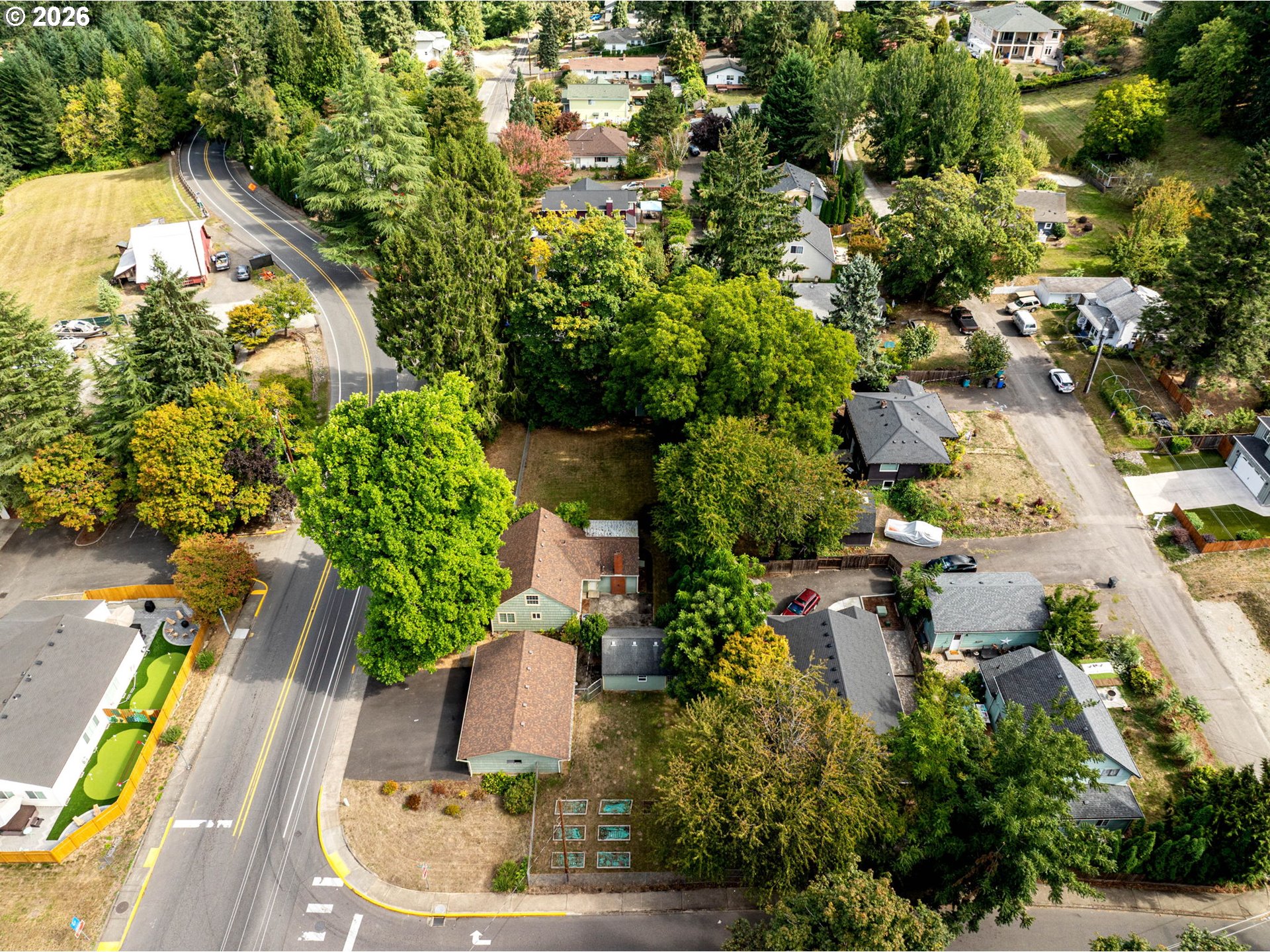 907 PIONEER ST