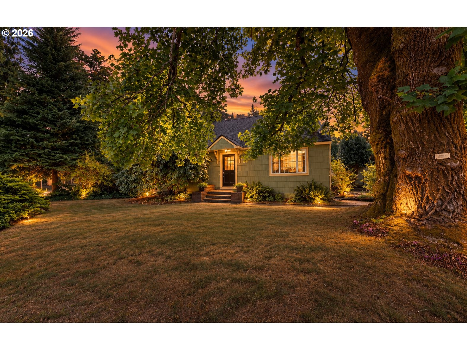 907 Pioneer St Ridgefield WA