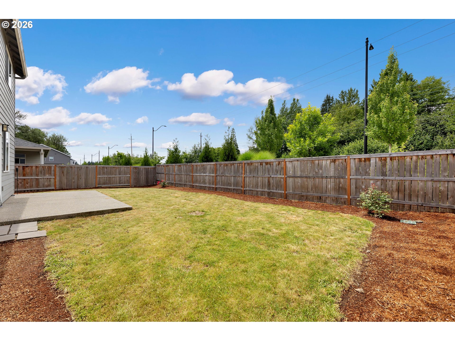 1806 NE 11TH AVE