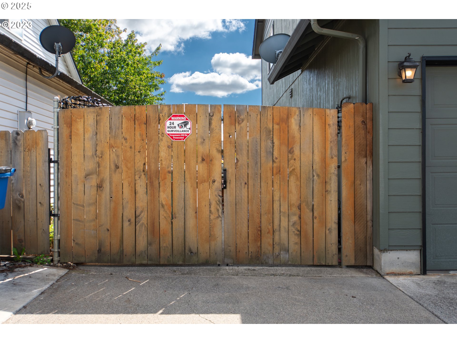 5323 NE 70TH CIR