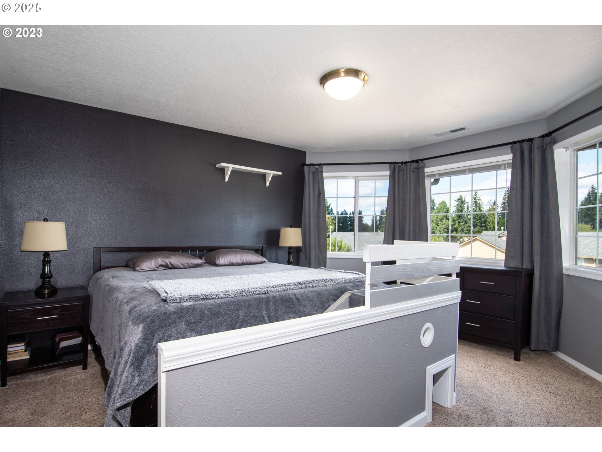 5323 NE 70TH CIR