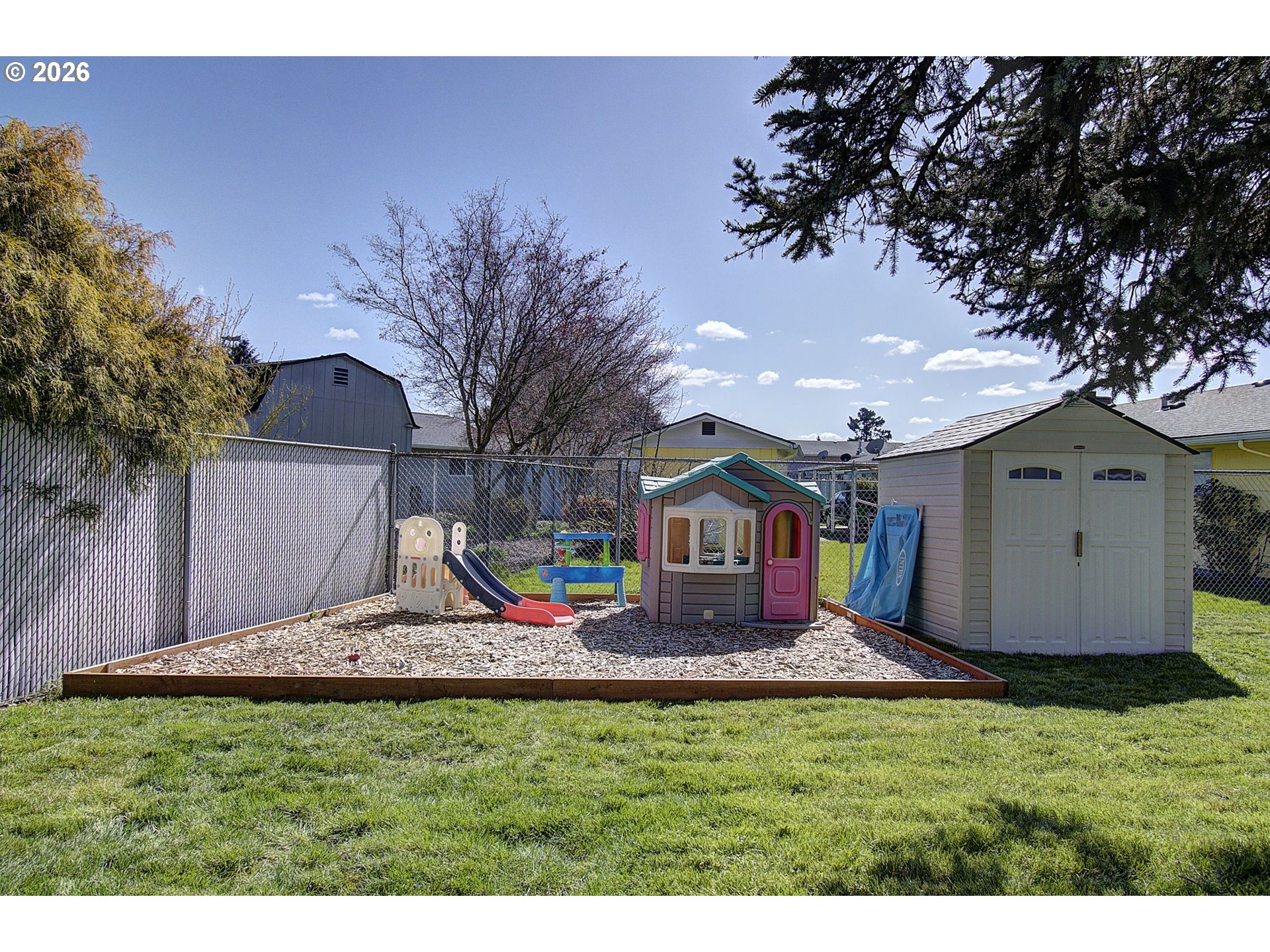 1624 FLORENCE AVE