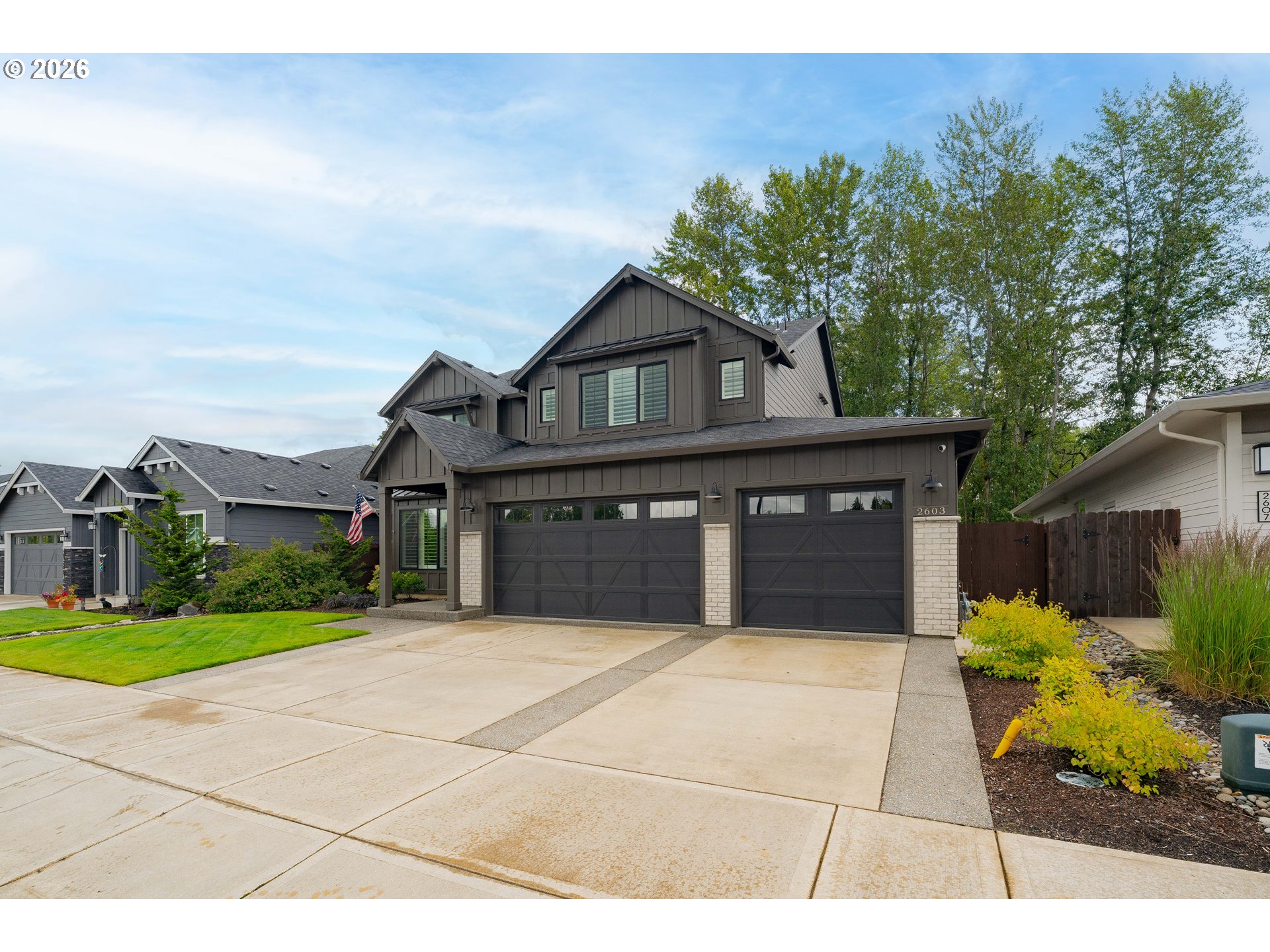2603 SE 25TH AVE