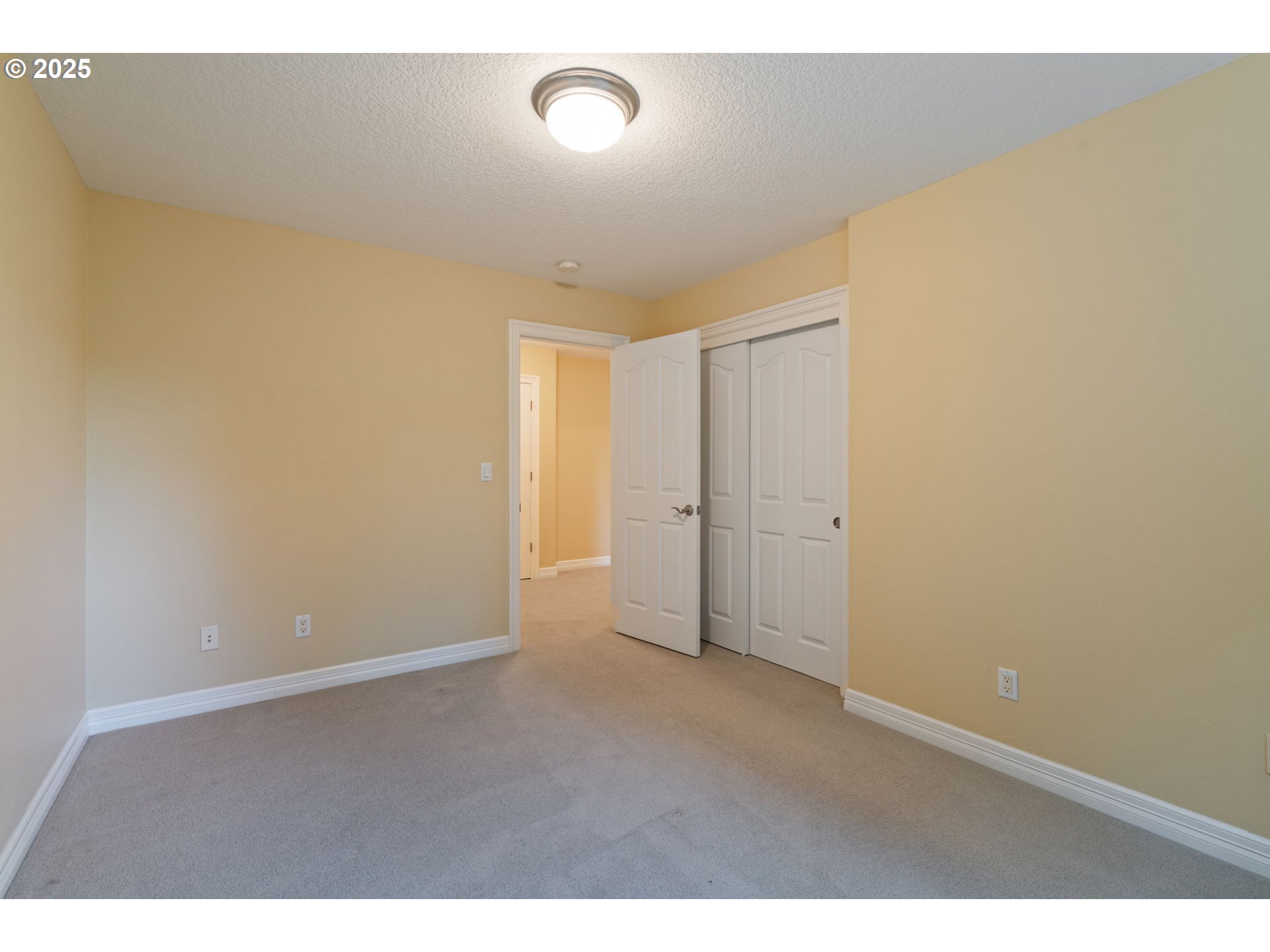 3110 NW LACAMAS DR
