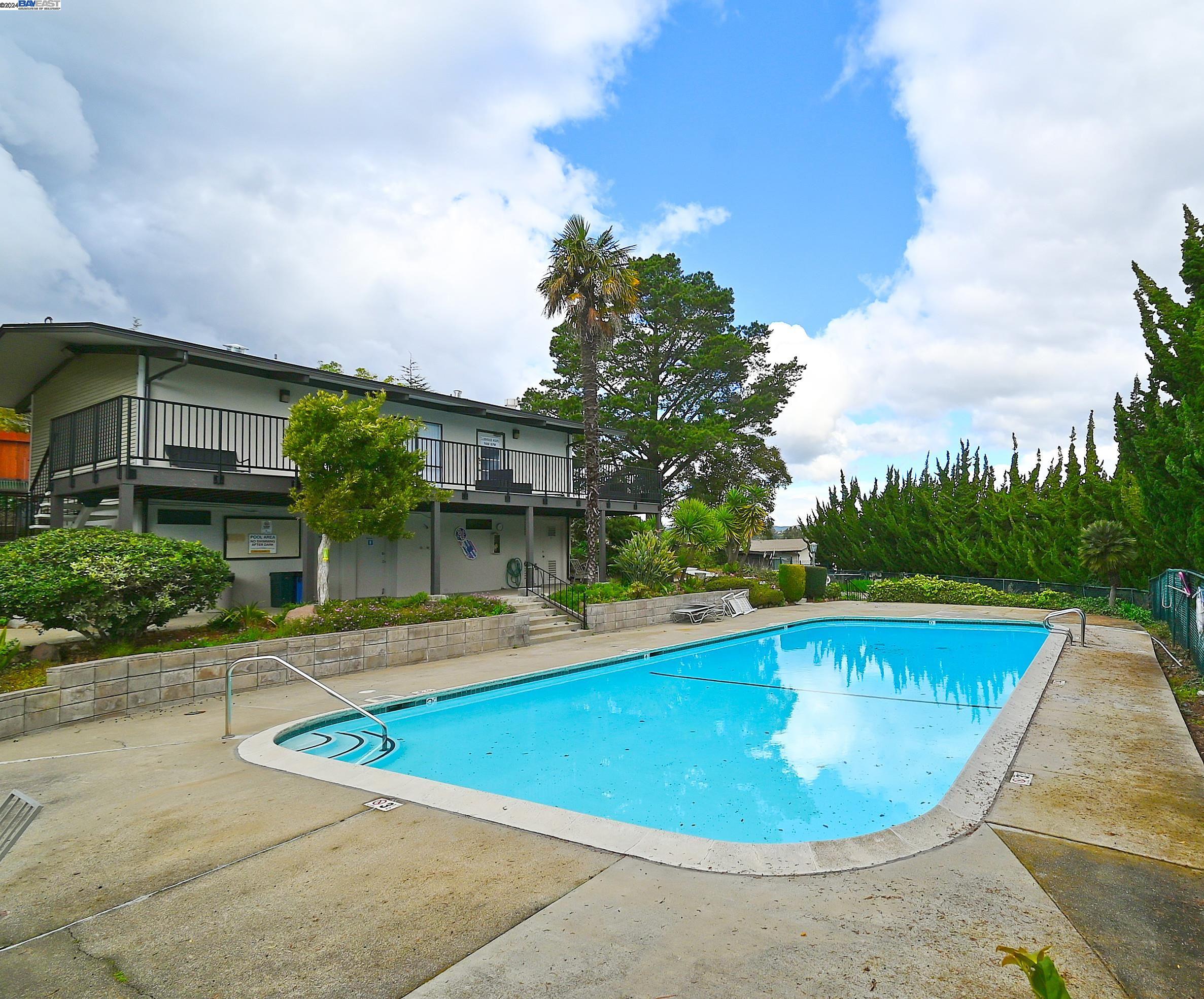 19100 Crest Ave Unit: 57