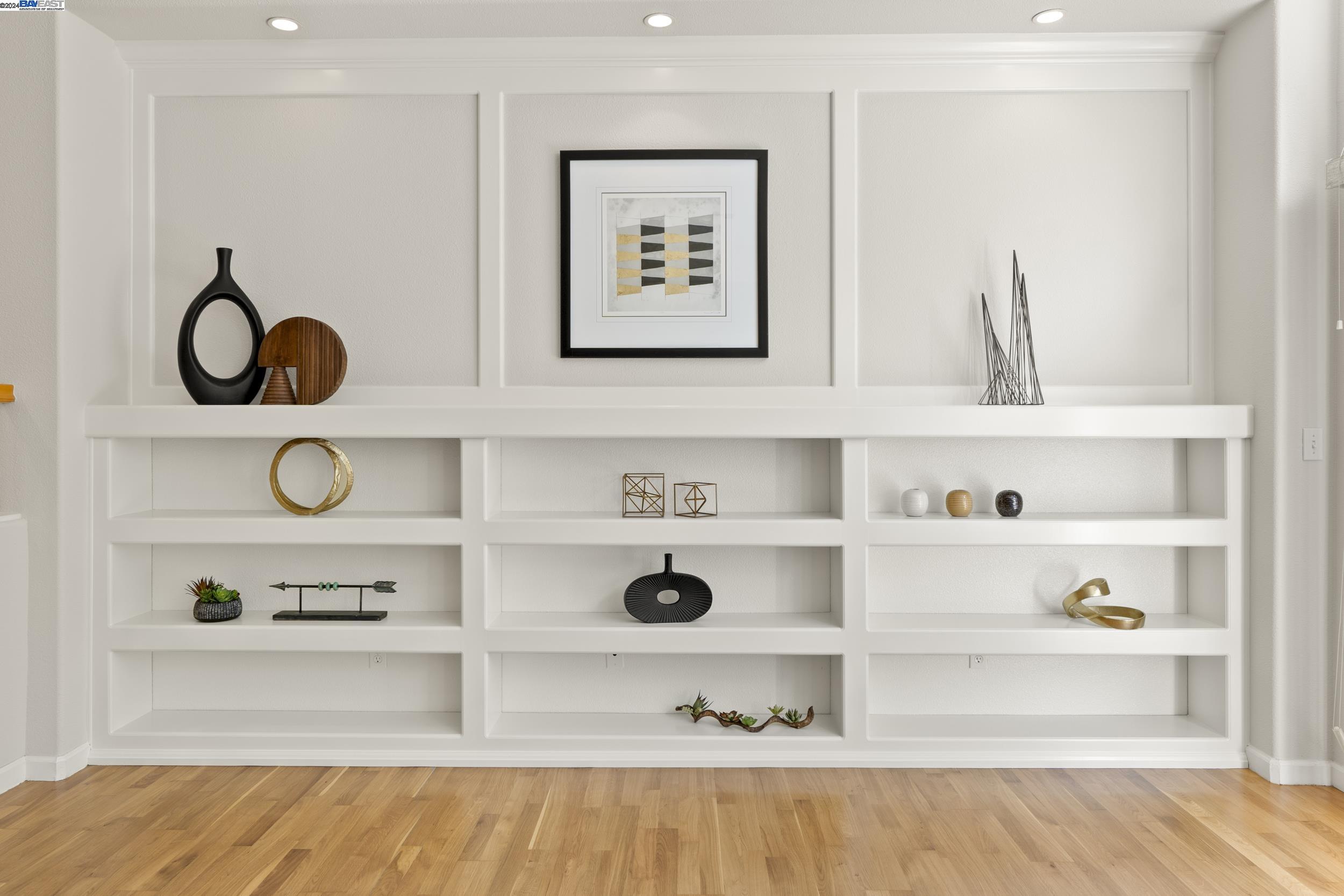 22115 W Lyndon Loop
