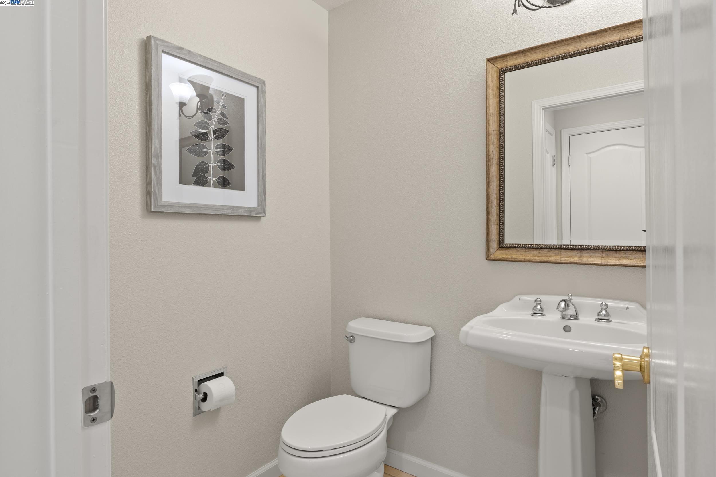 22115 W Lyndon Loop