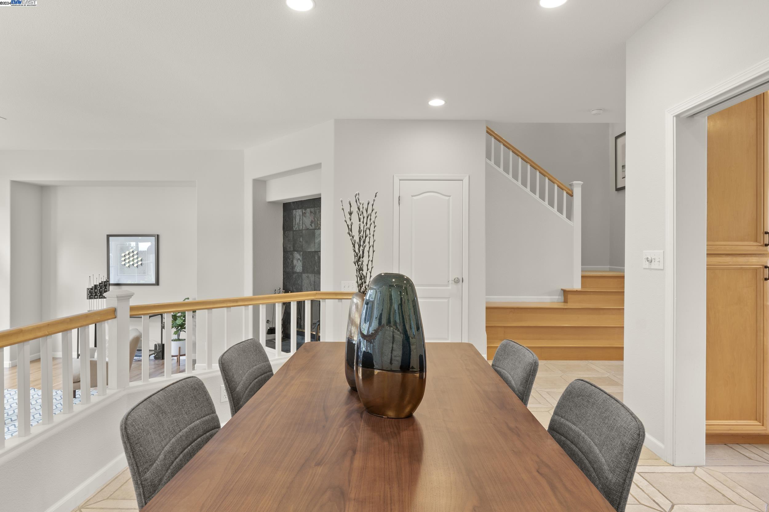 22115 W Lyndon Loop