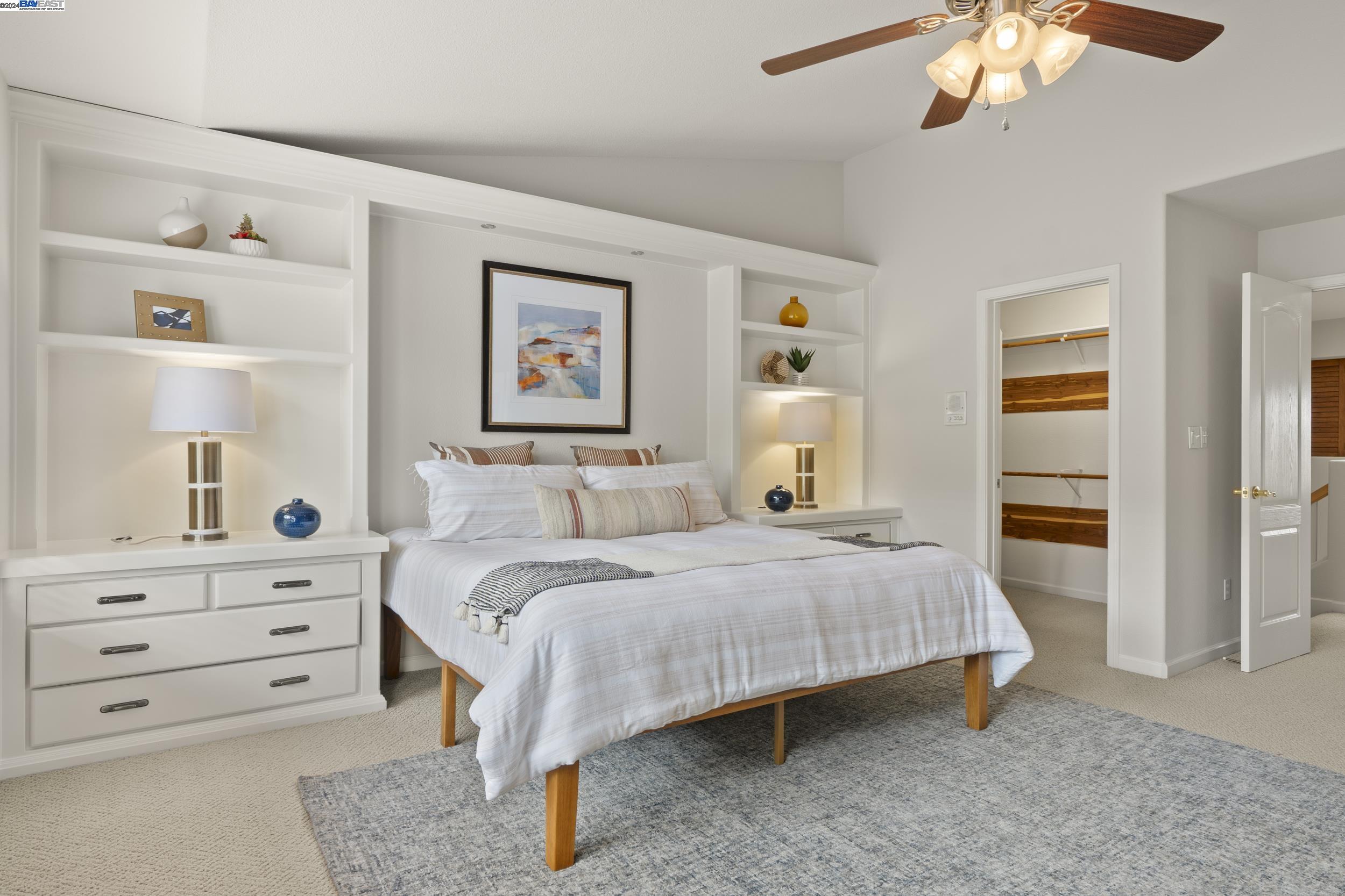22115 W Lyndon Loop