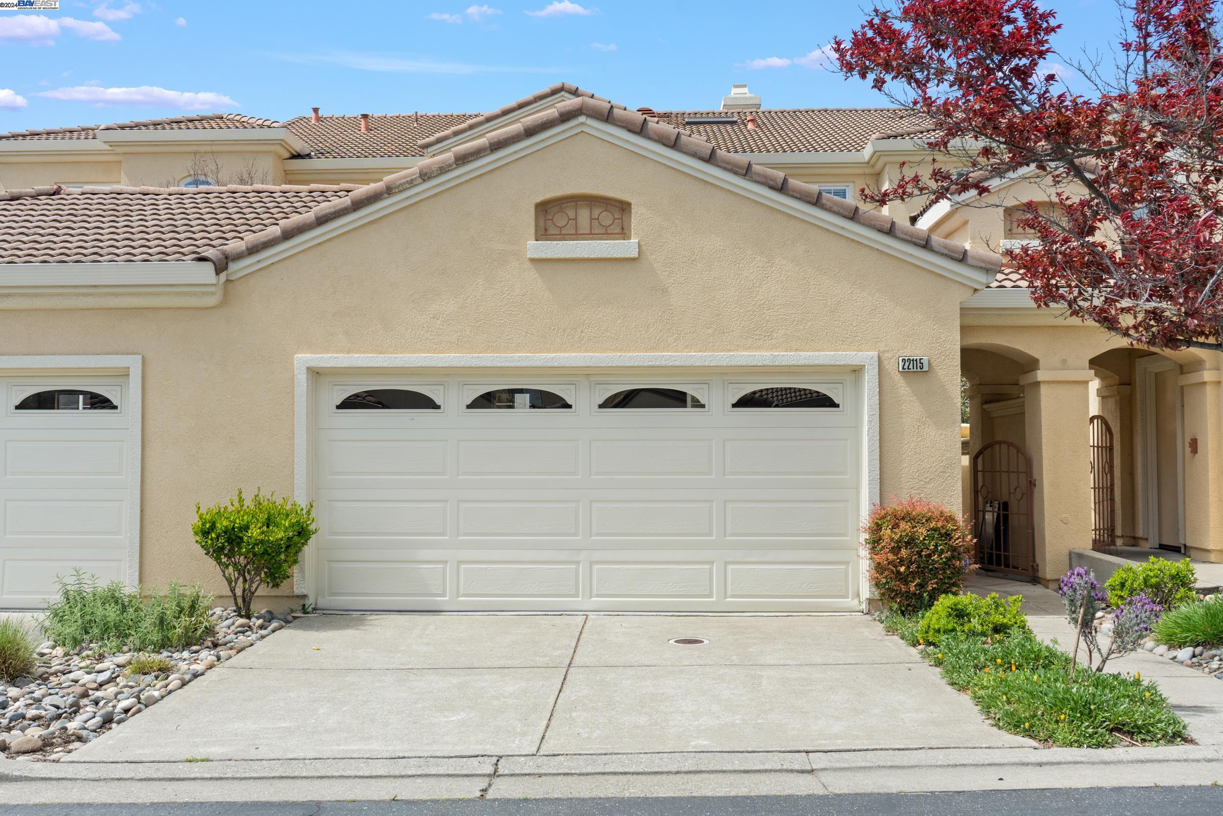 22115 W Lyndon Loop