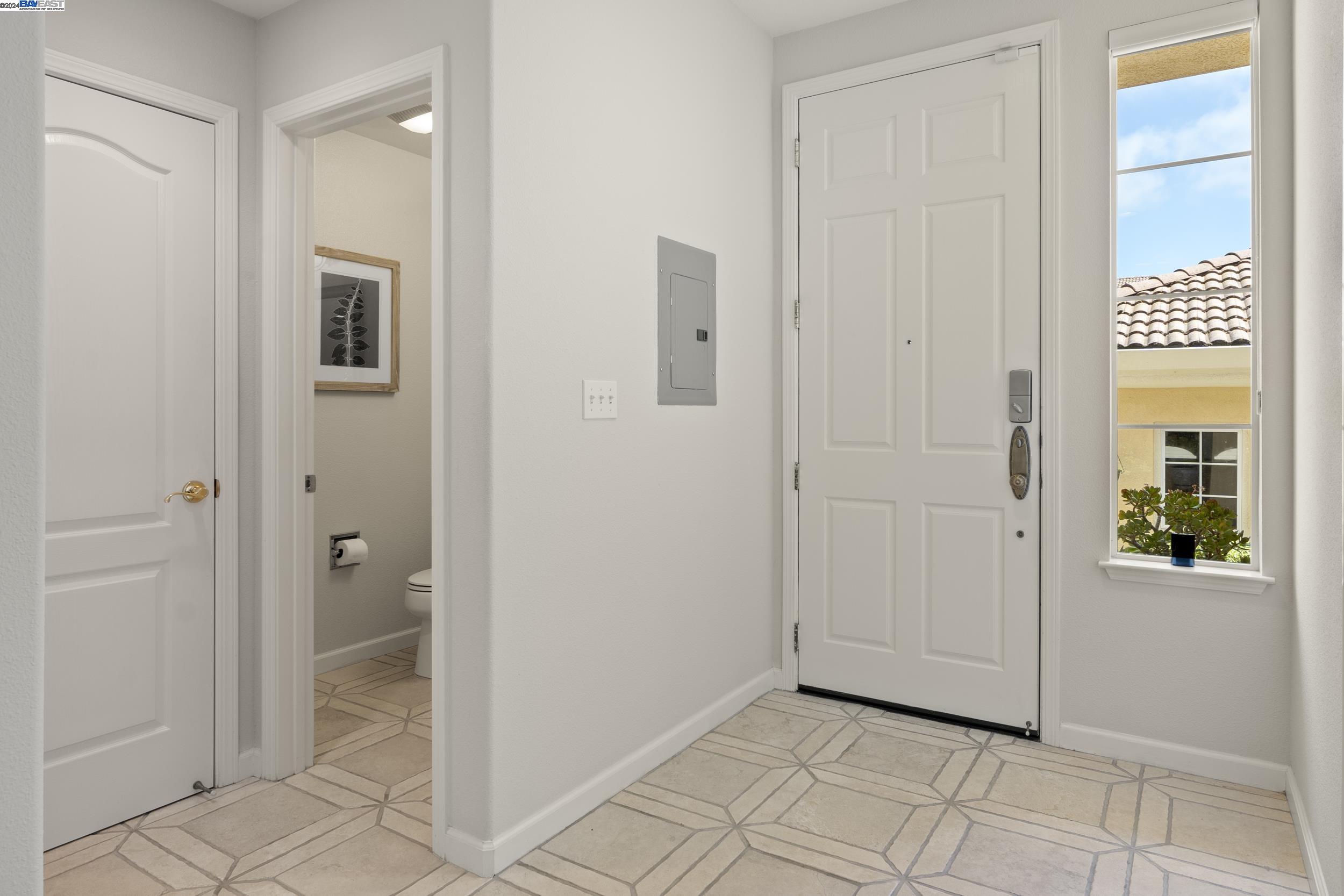 22115 W Lyndon Loop