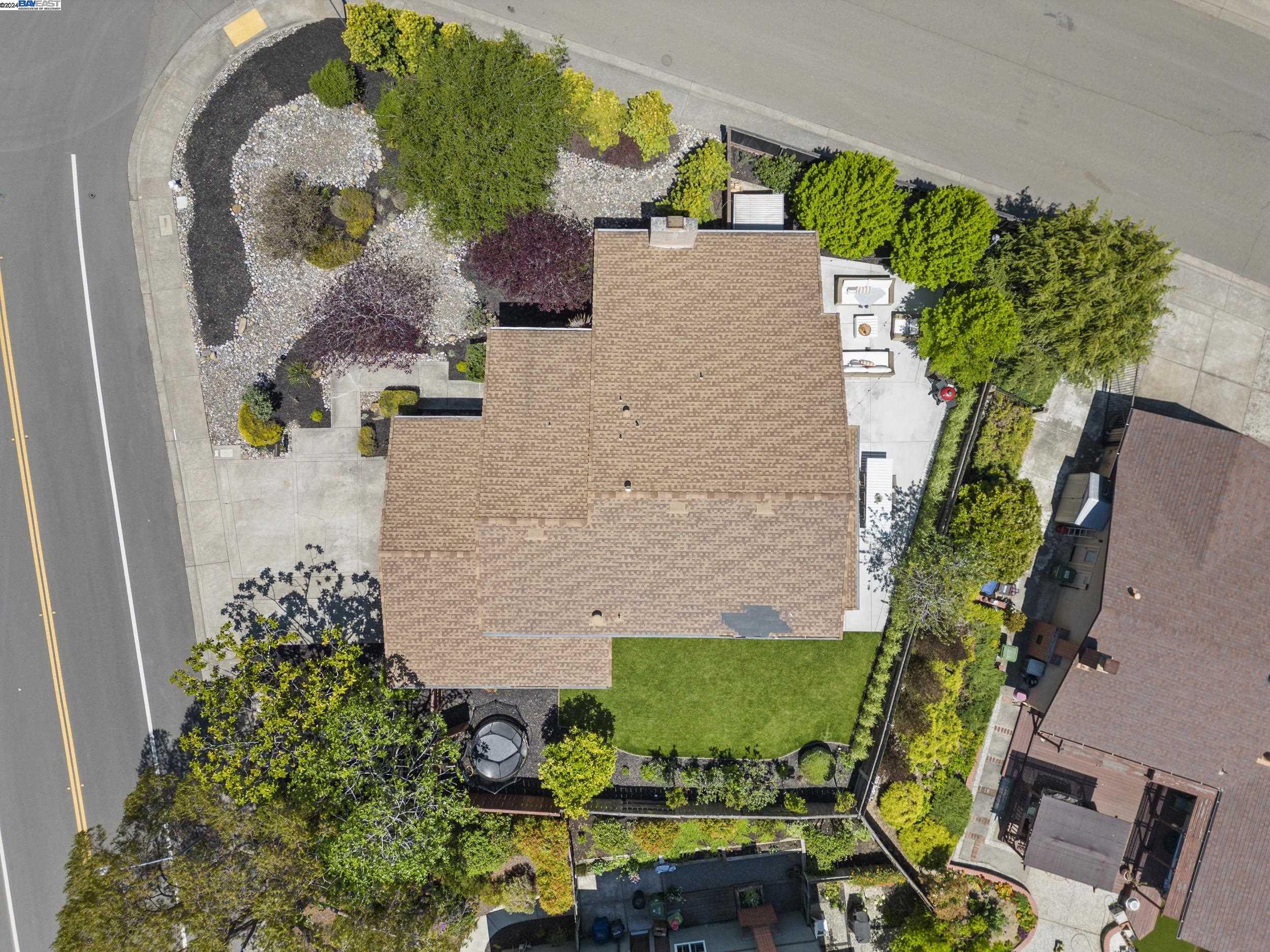 6111 Greenridge Rd