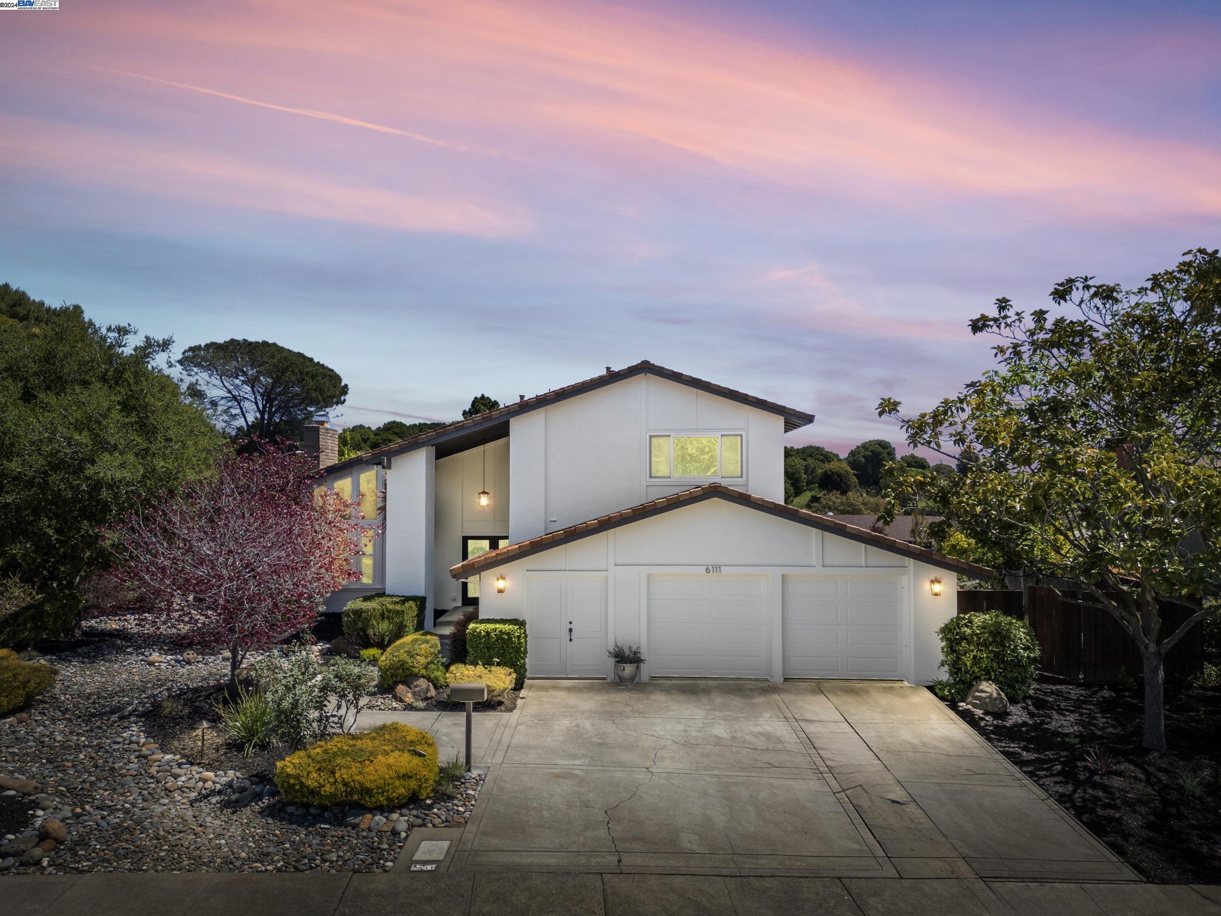 6111 Greenridge Rd