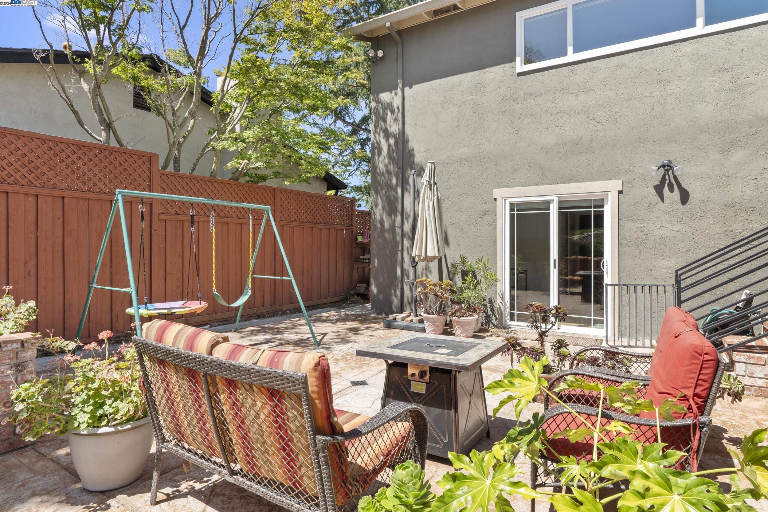 18824 Cameo Ct