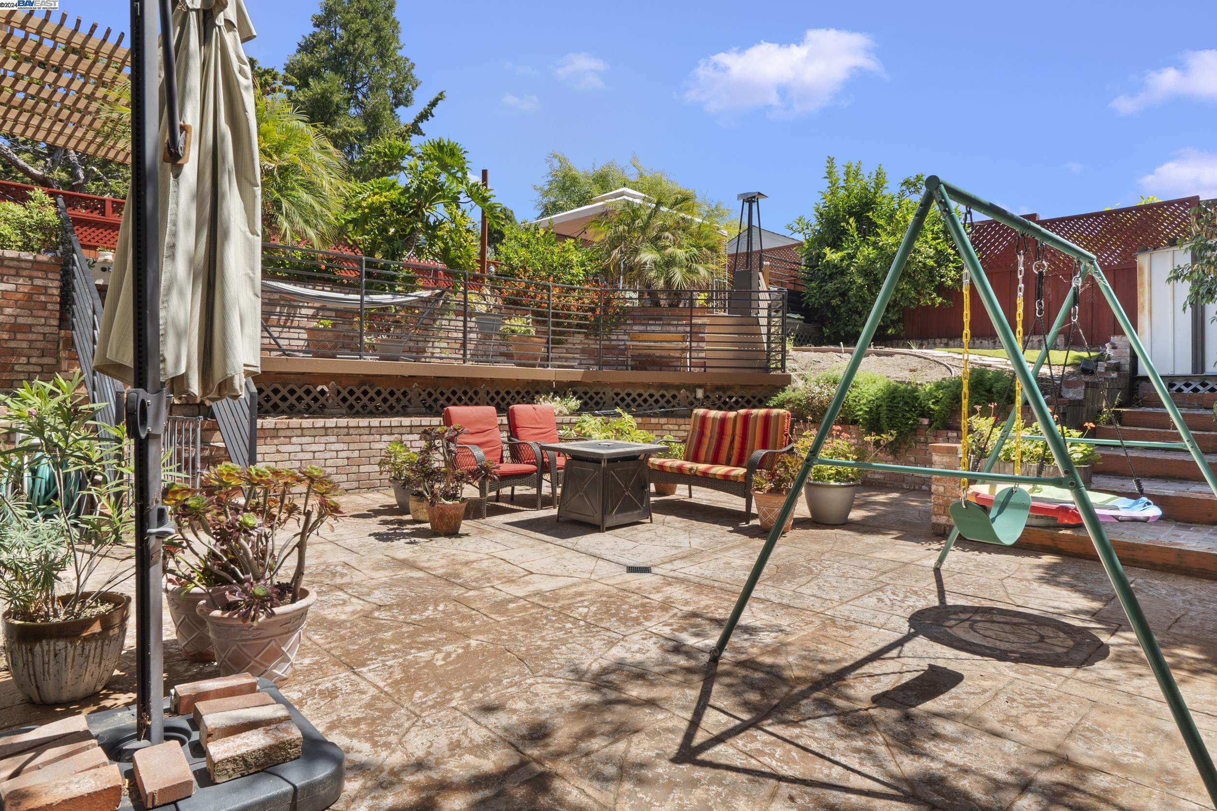 18824 Cameo Ct