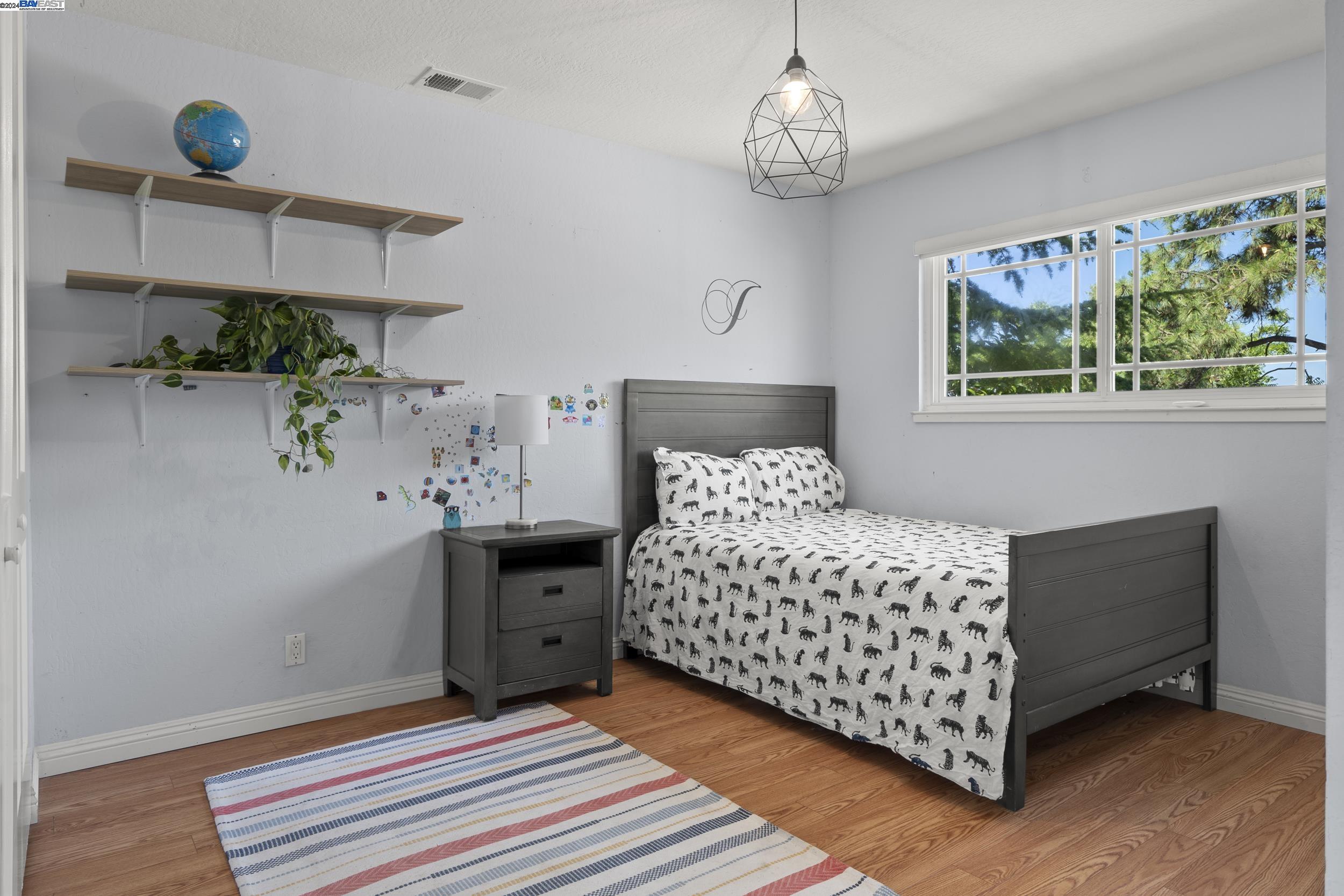 18824 Cameo Ct