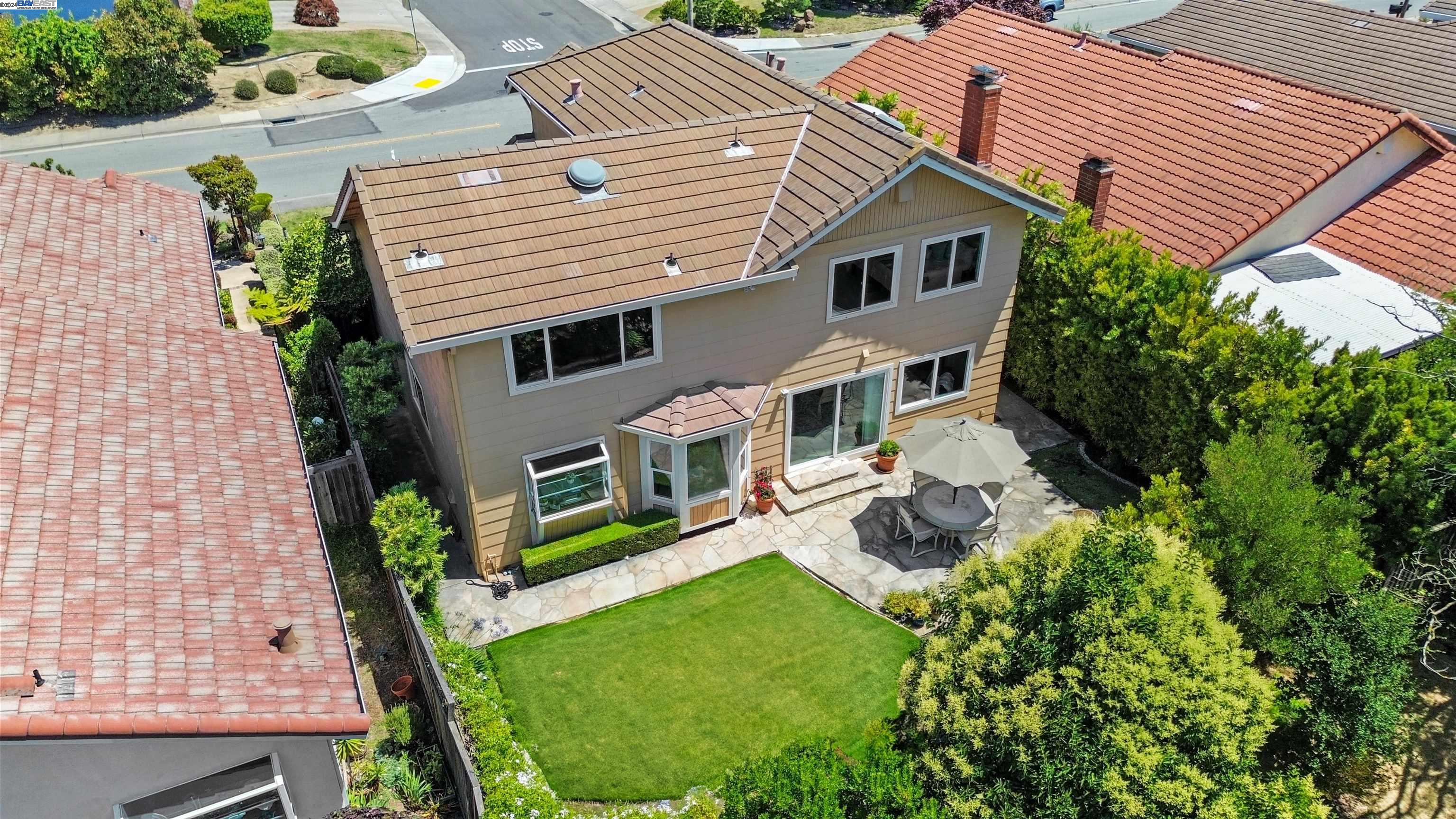 19701 Edwin Markham Dr