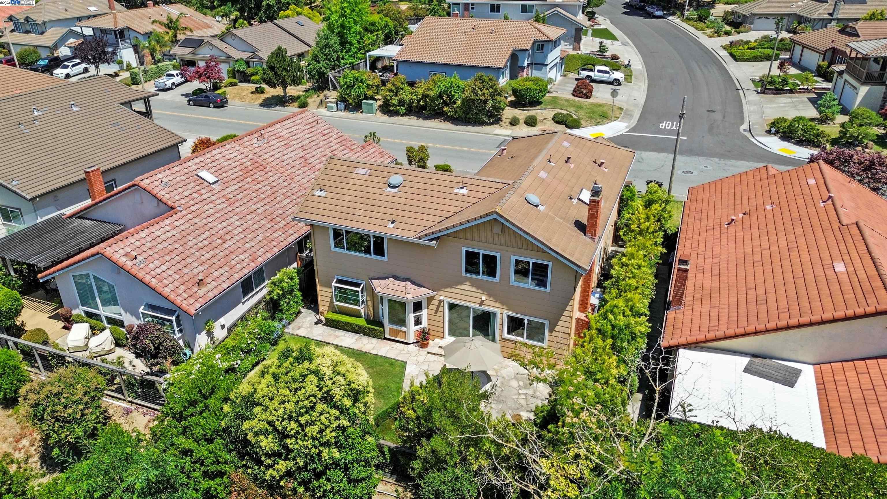 19701 Edwin Markham Dr