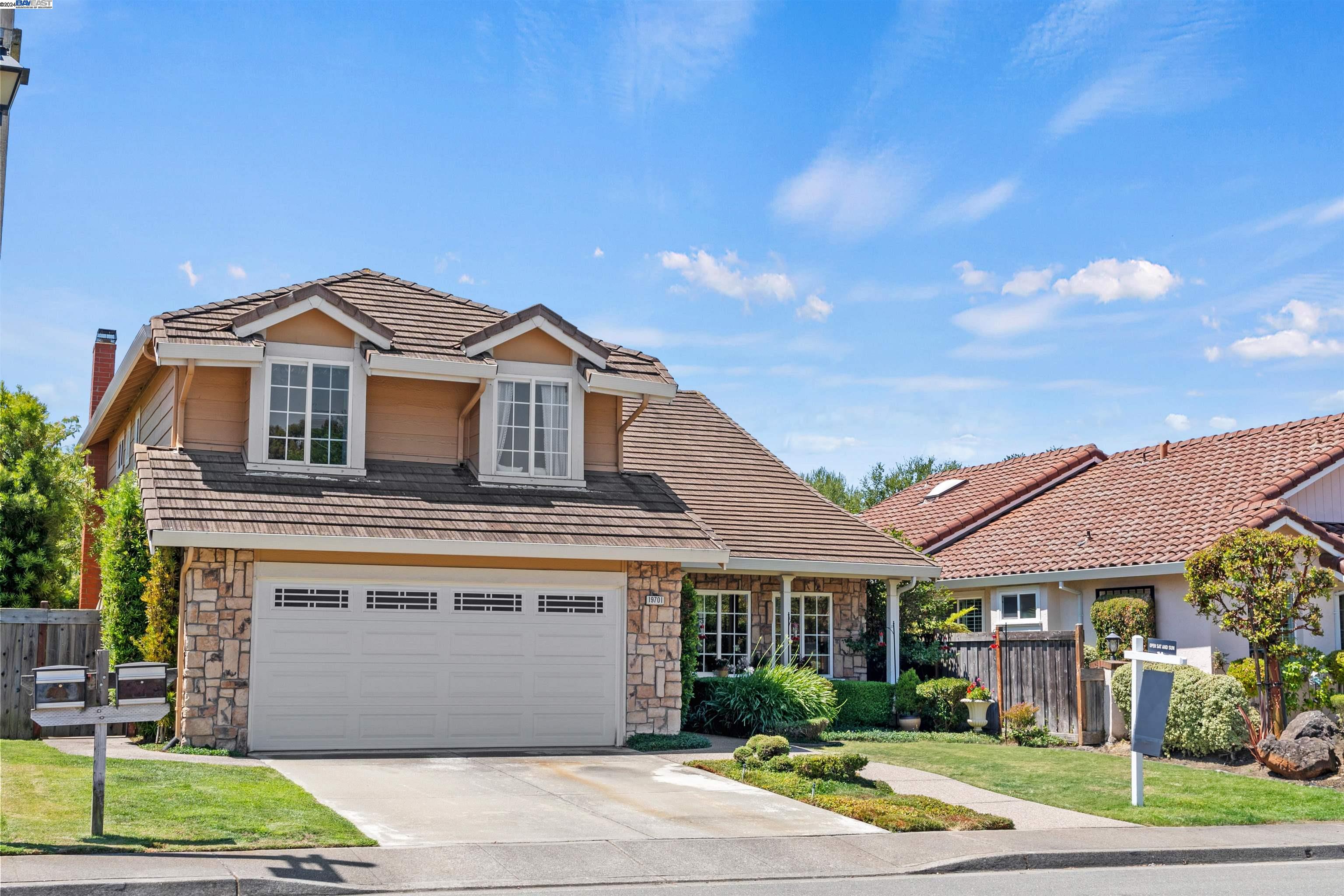 19701 Edwin Markham Dr