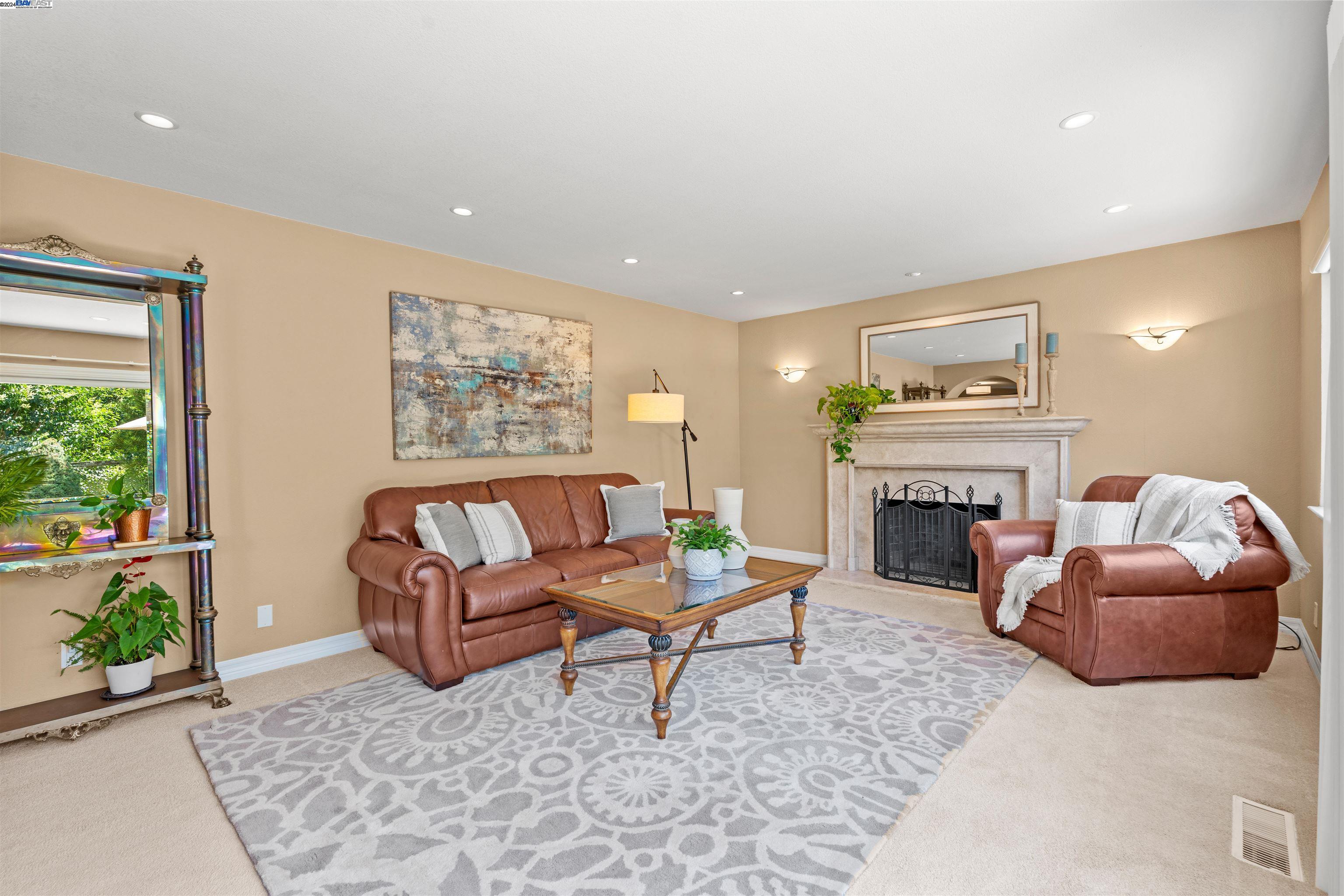 19701 Edwin Markham Dr