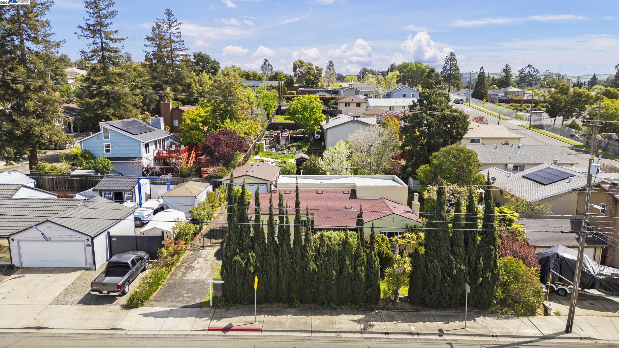 18890 Redwood Rd
