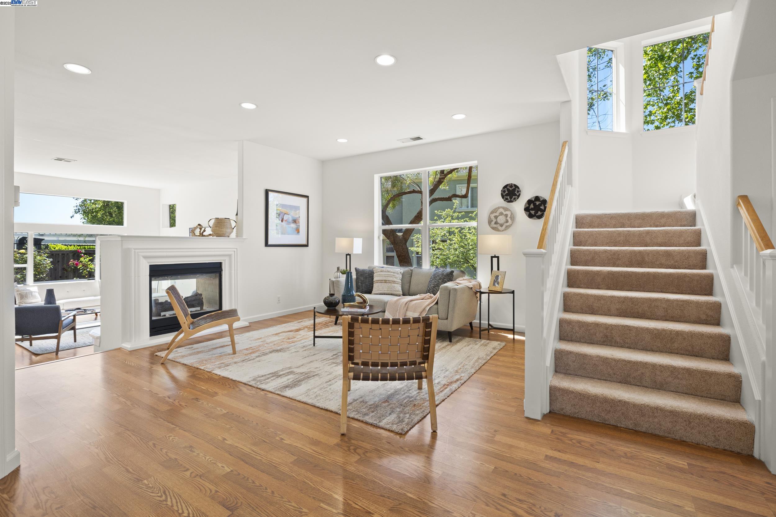 22180 W Lyndon Loop