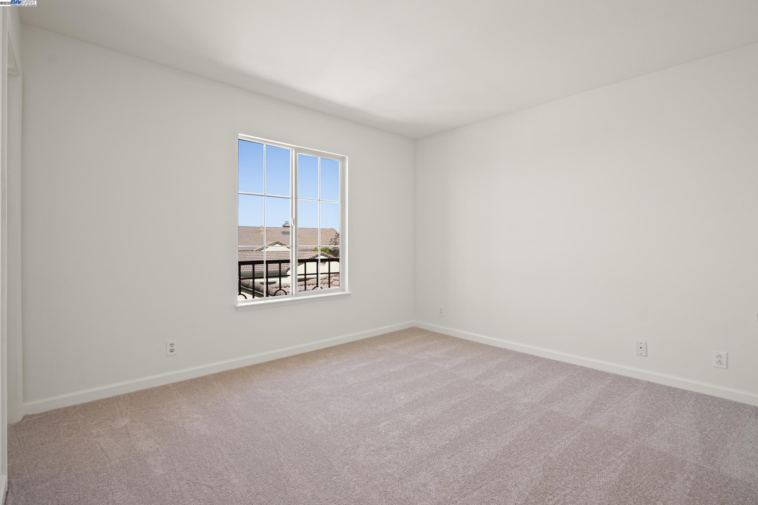 22180 W Lyndon Loop