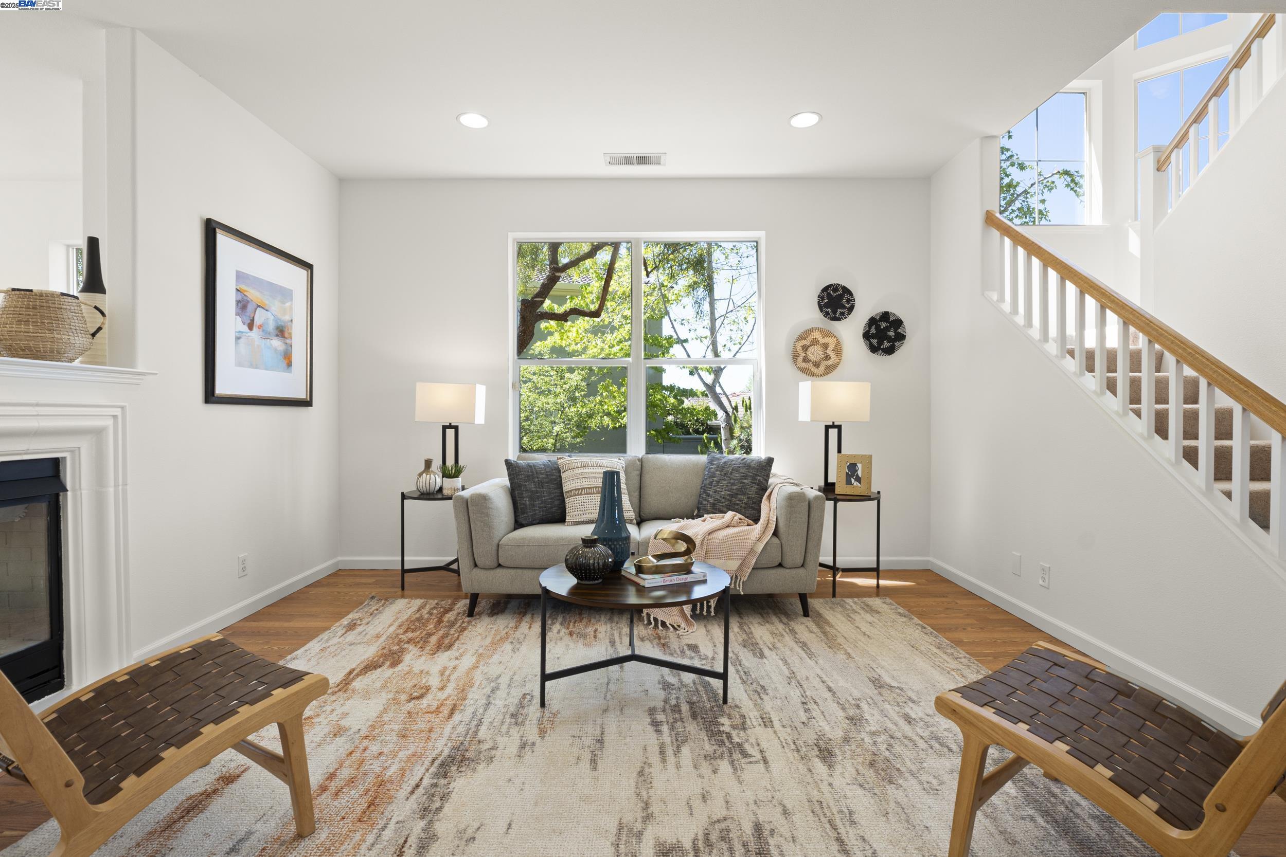 22180 W Lyndon Loop