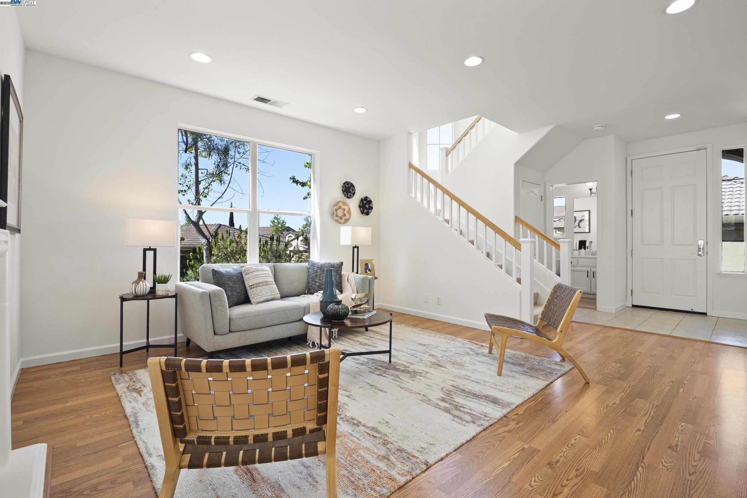 22180 W Lyndon Loop