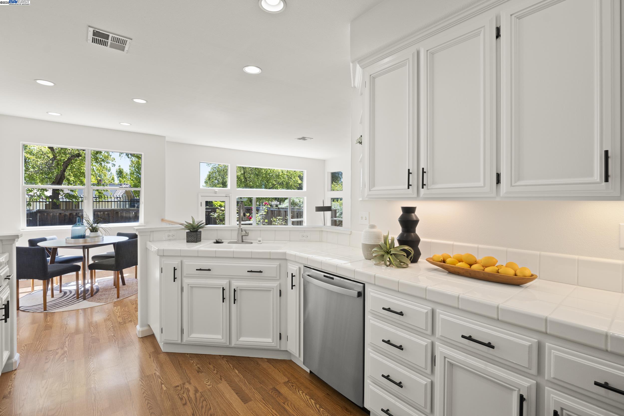 22180 W Lyndon Loop