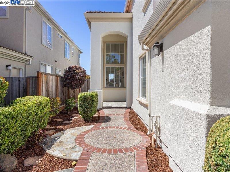 21042 Sherman Dr