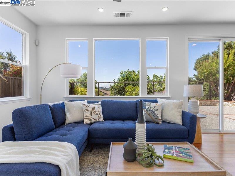 21042 Sherman Dr