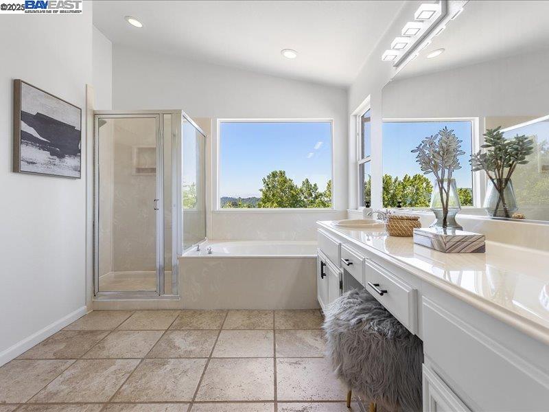 21042 Sherman Dr