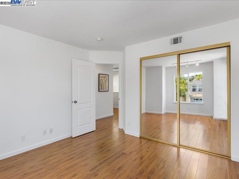 21042 Sherman Dr