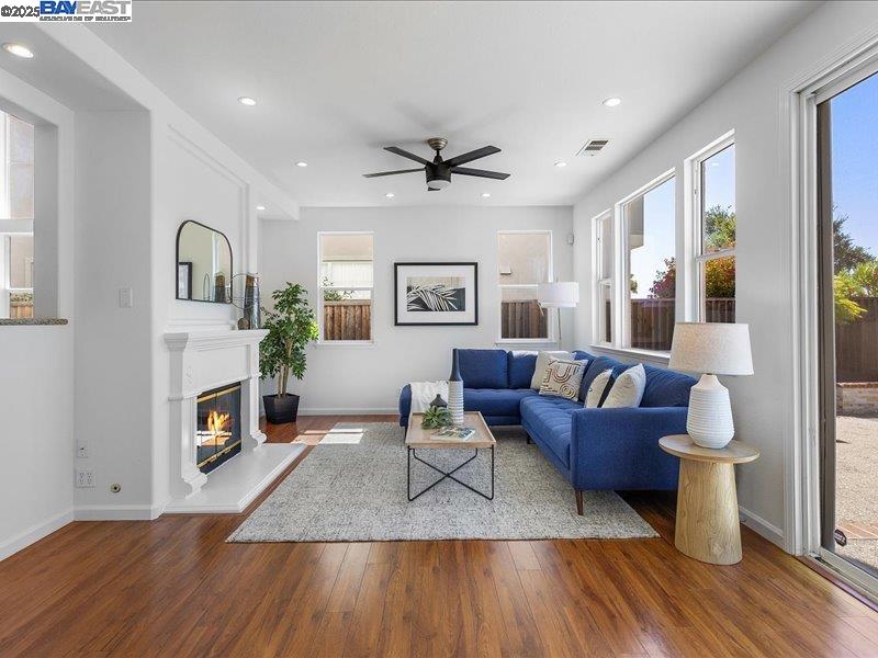 21042 Sherman Dr