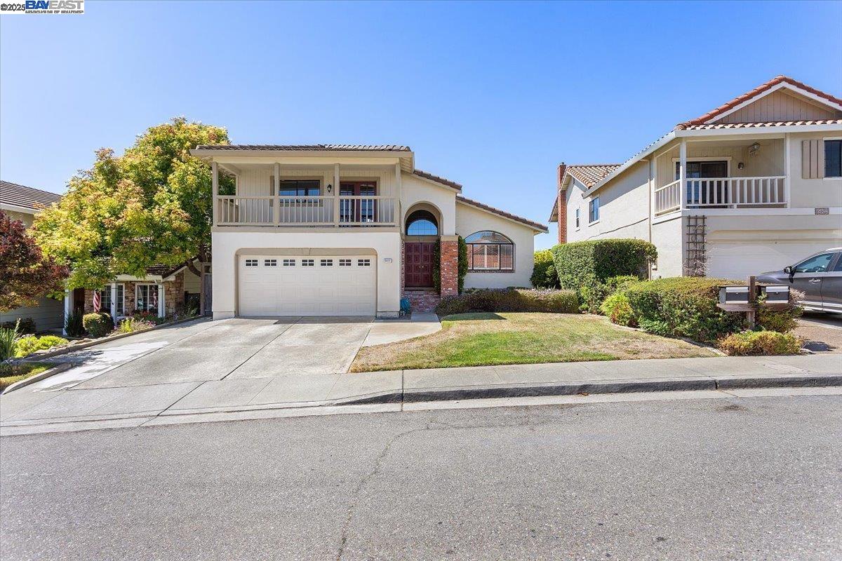 6444 Boone Dr