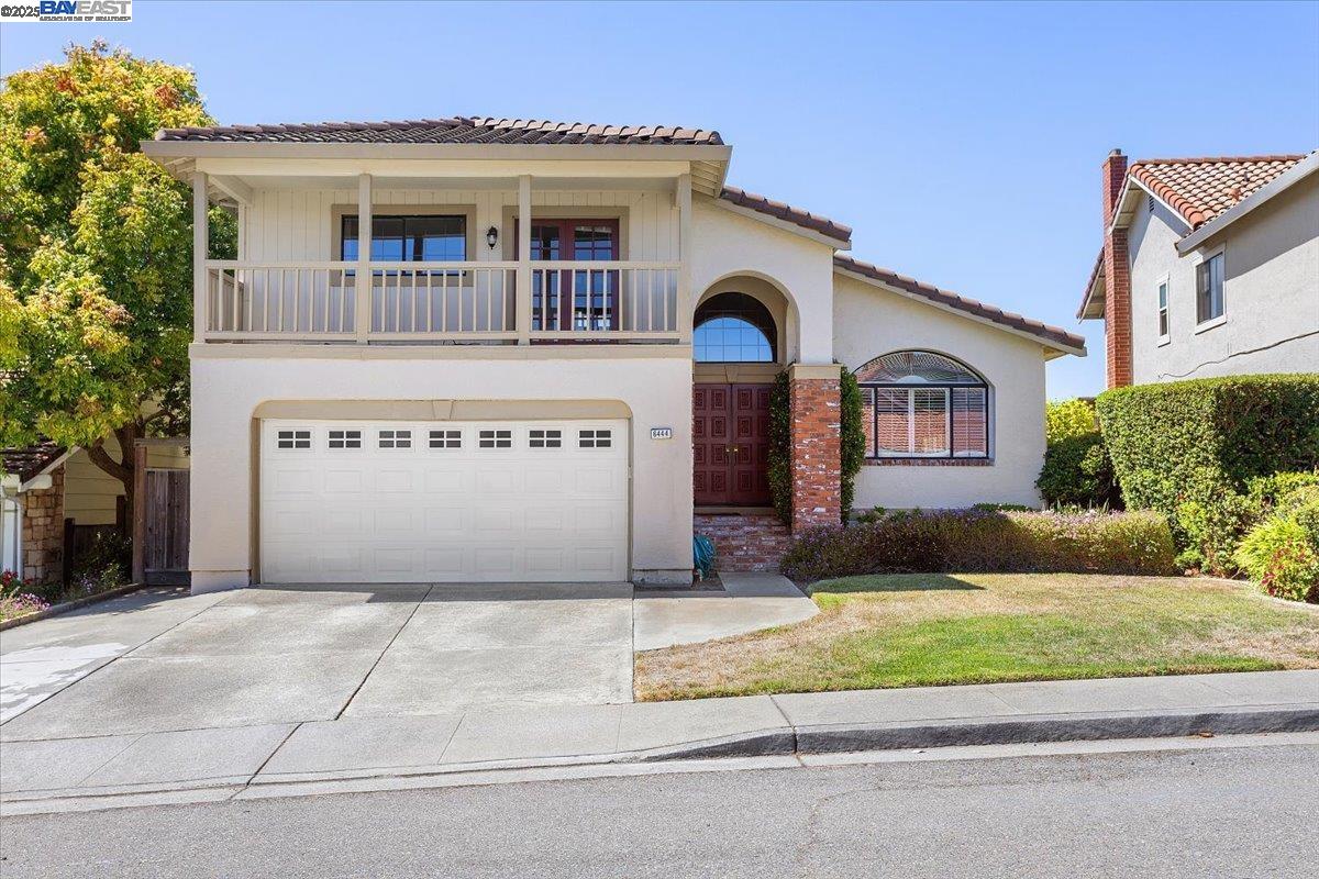 6444 Boone Dr