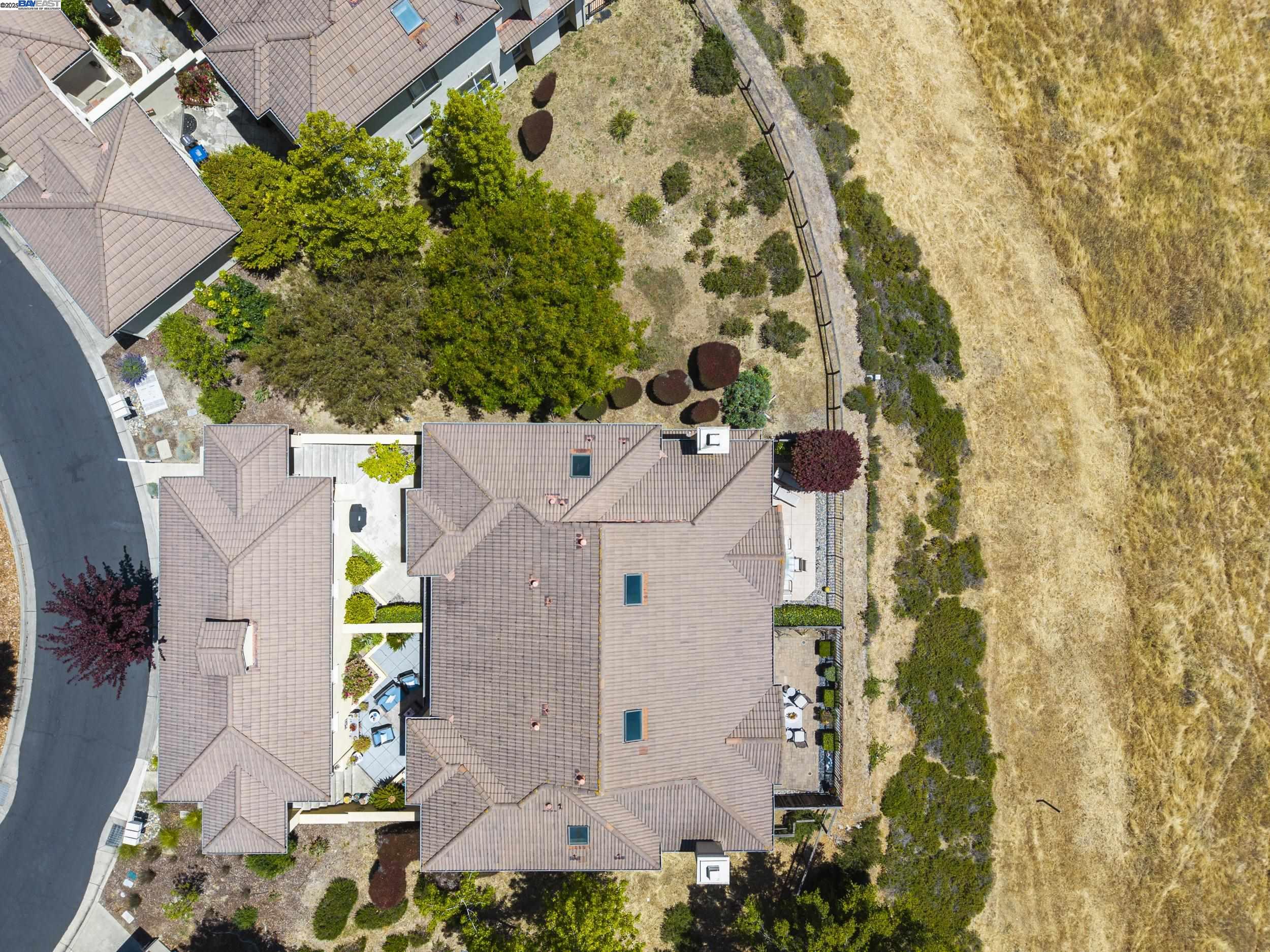 22284 E Lyndon Loop