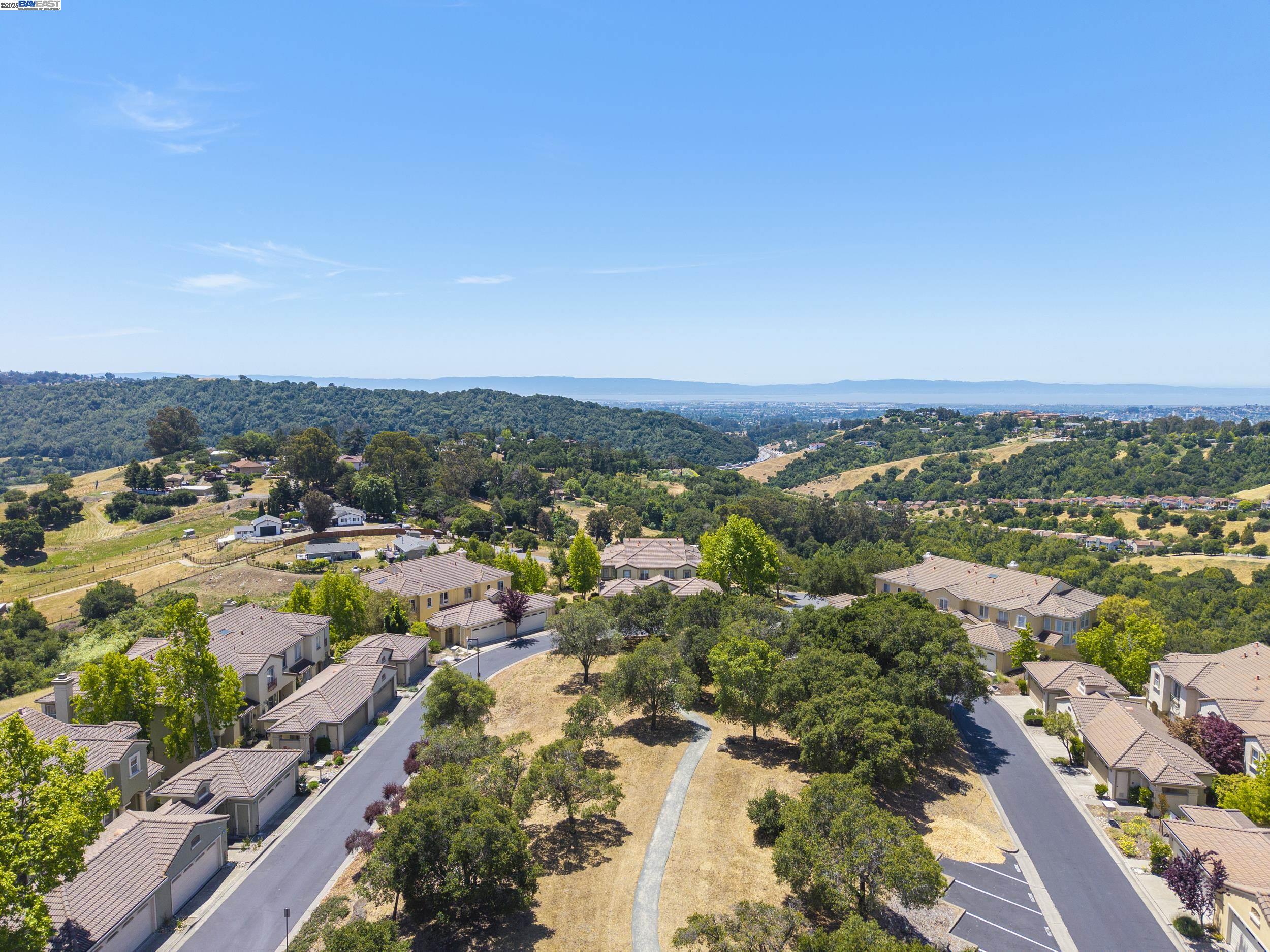 22284 E Lyndon Loop